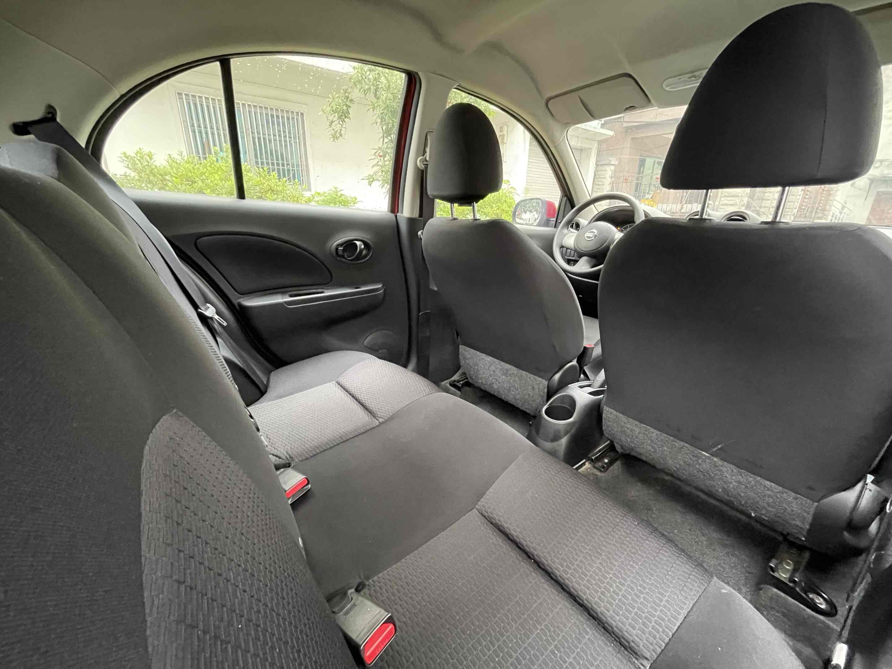 Nissan March 2016 immagine di auto #6