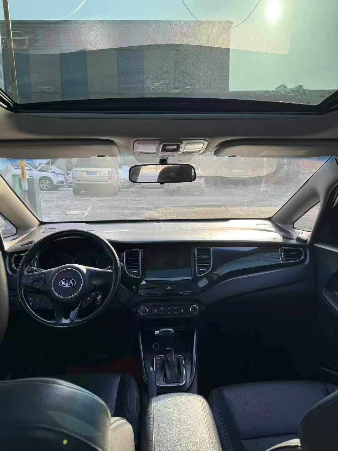 Kia Carens 2015 immagine di auto #6