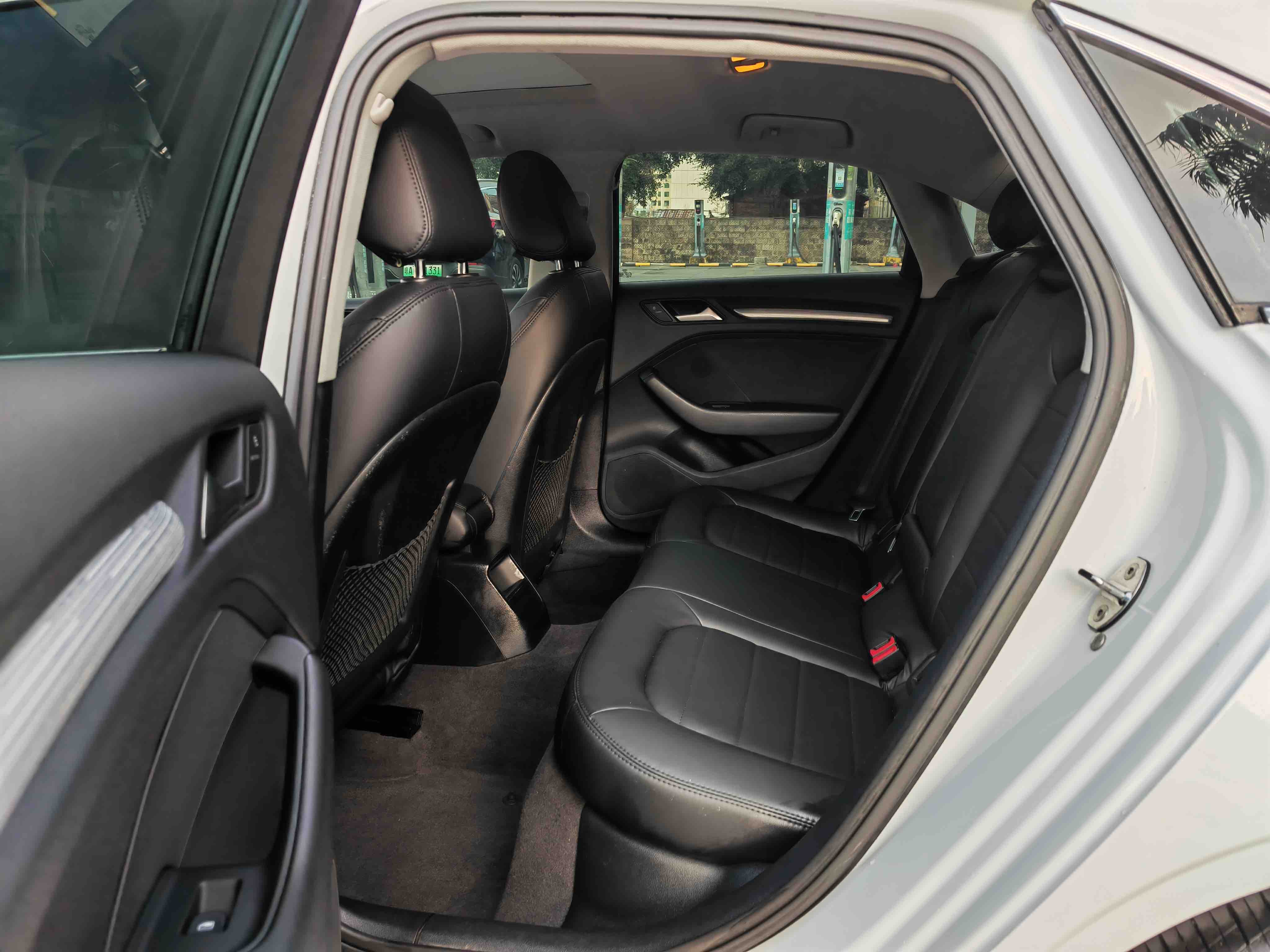 Audi A3 2016 car image #6