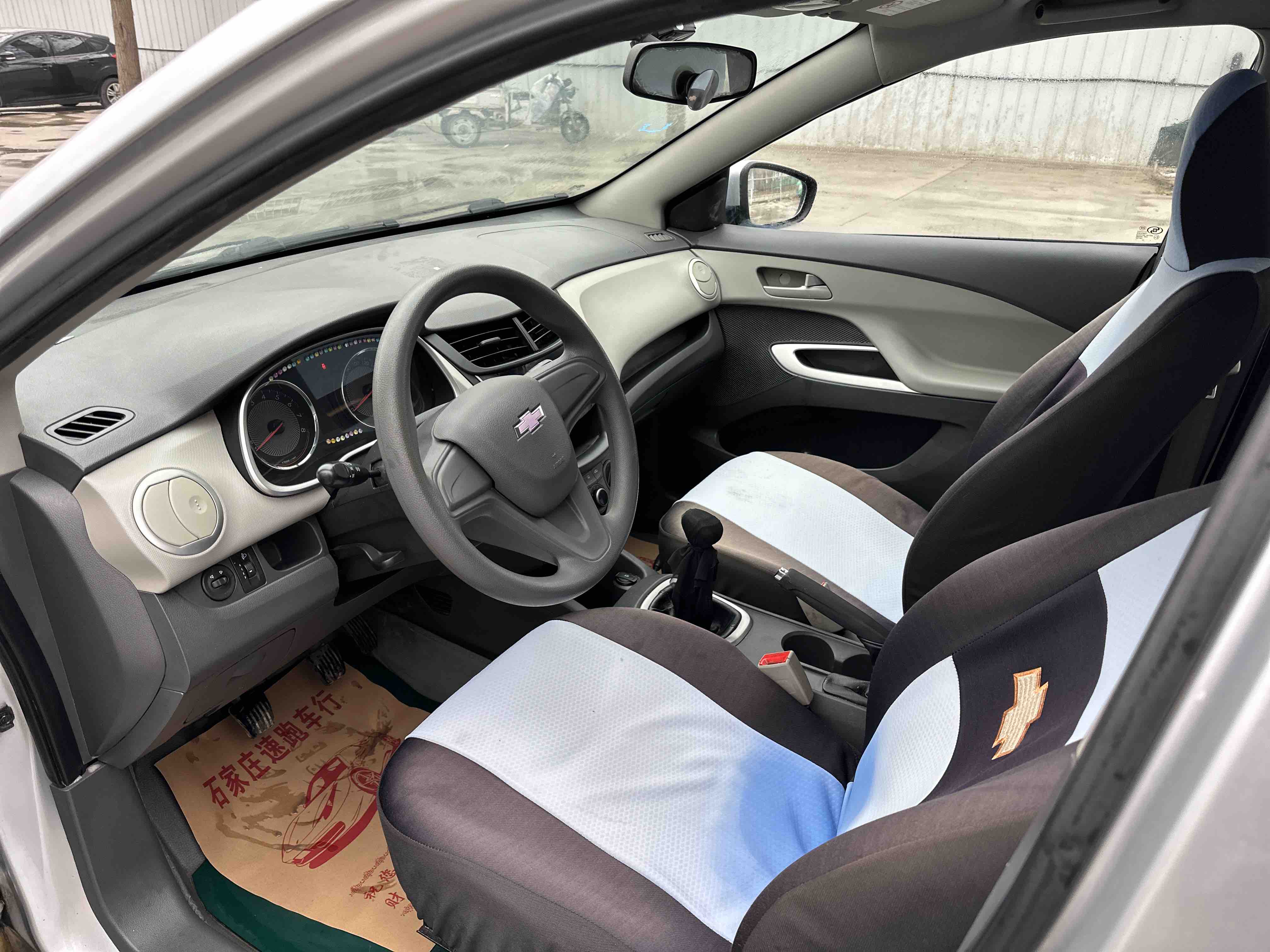 Chevrolet Sail 2015 imagem de carro #6