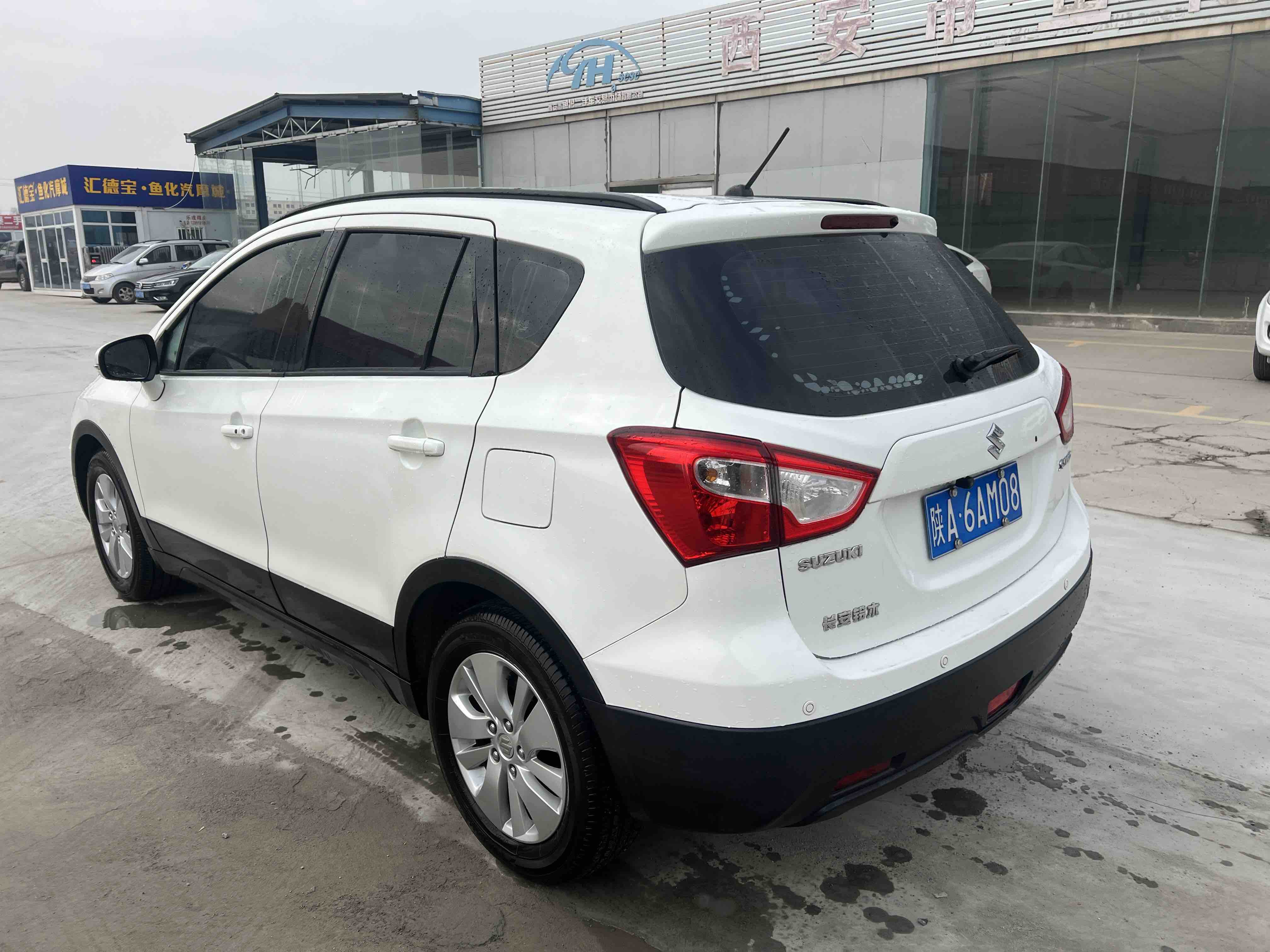 Suzuki S-Cross 2014 صورة سيارة #6