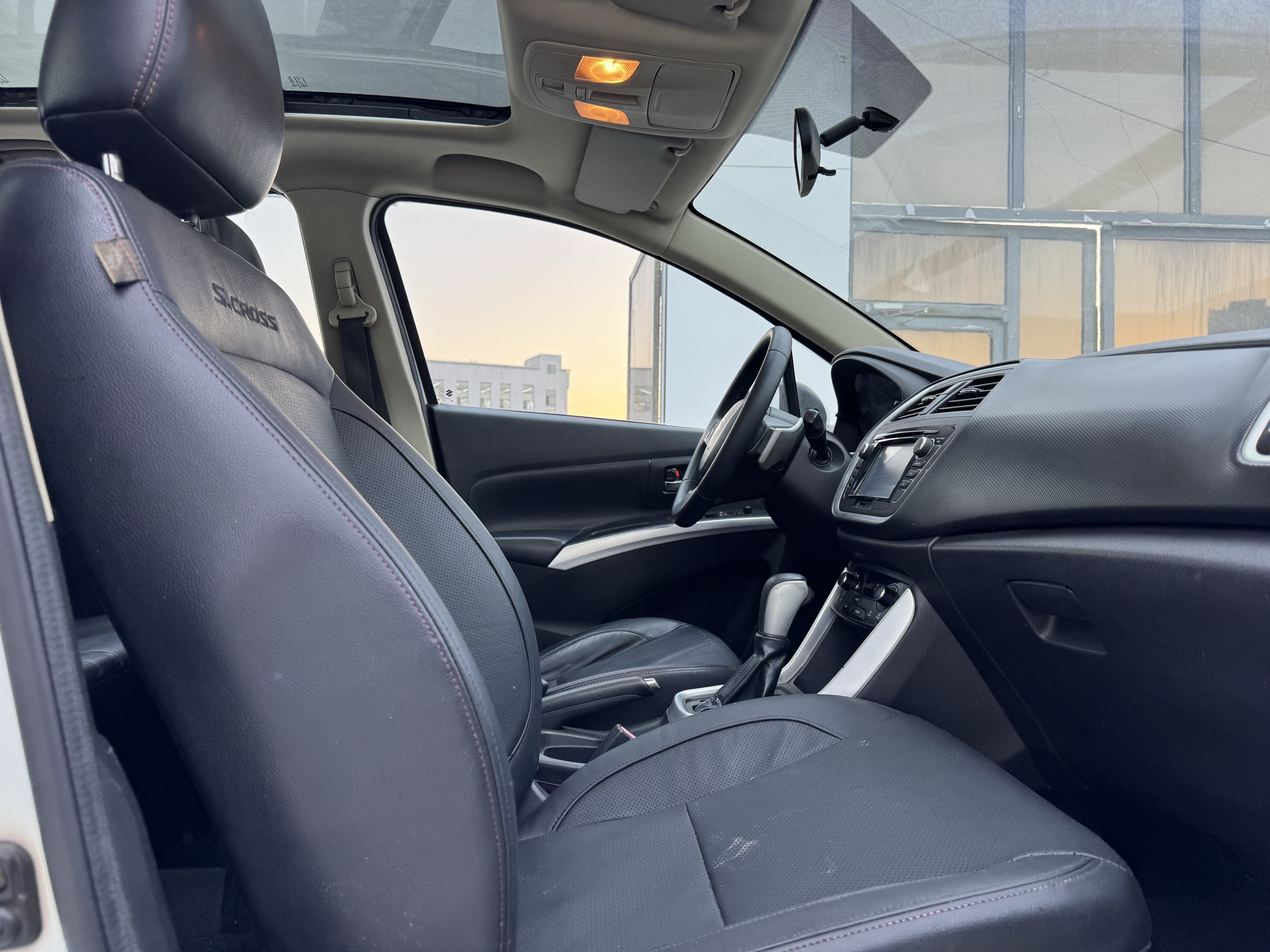 Suzuki S-Cross 2014 صورة سيارة #6