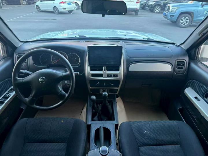 日产 日产帕拉丁 2014 汽车图片 #6