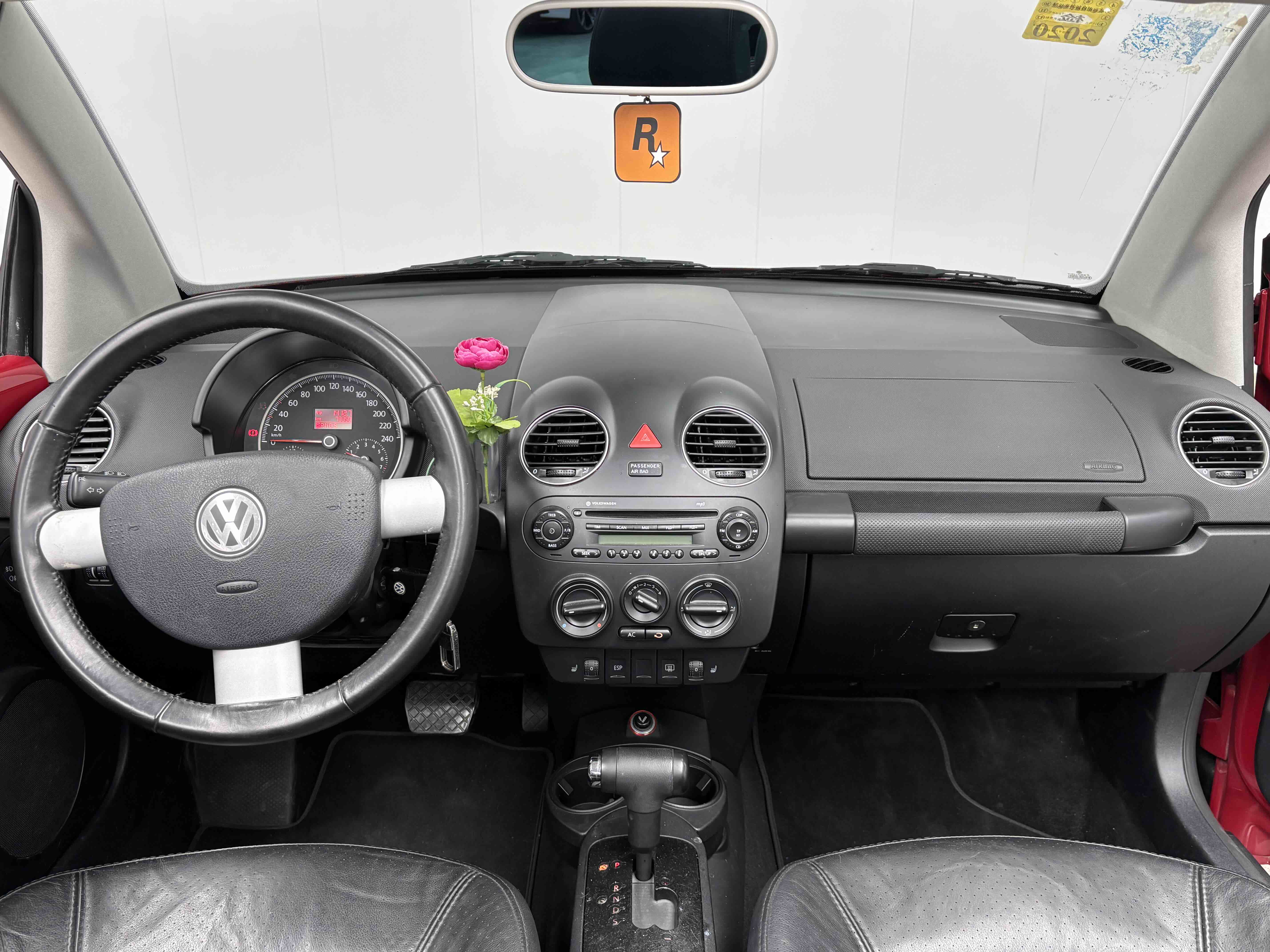 Volkswagen Beetle 2009 immagine di auto #6
