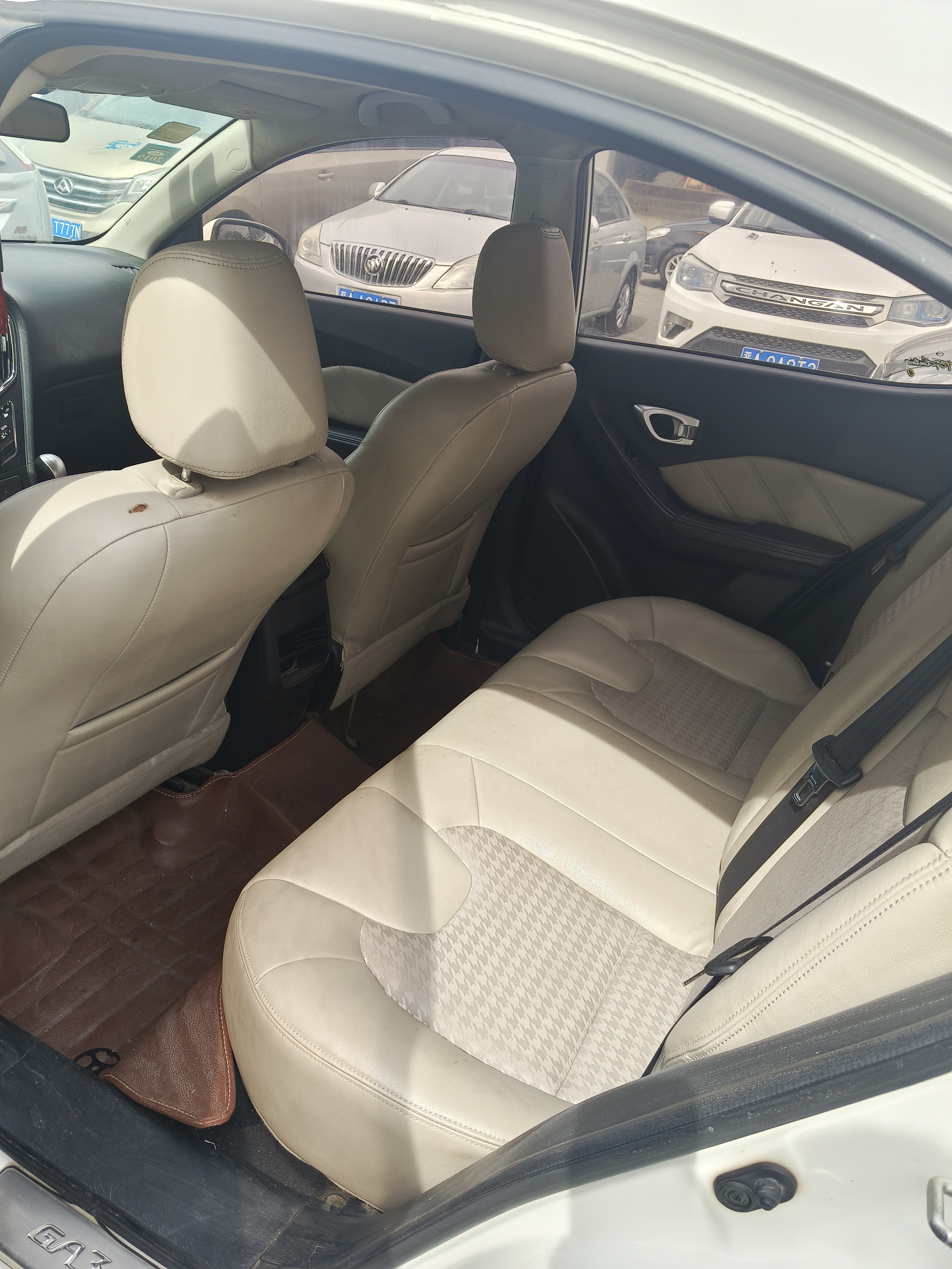 GAC Trumpchi GA3S 2015 imagem de carro #6