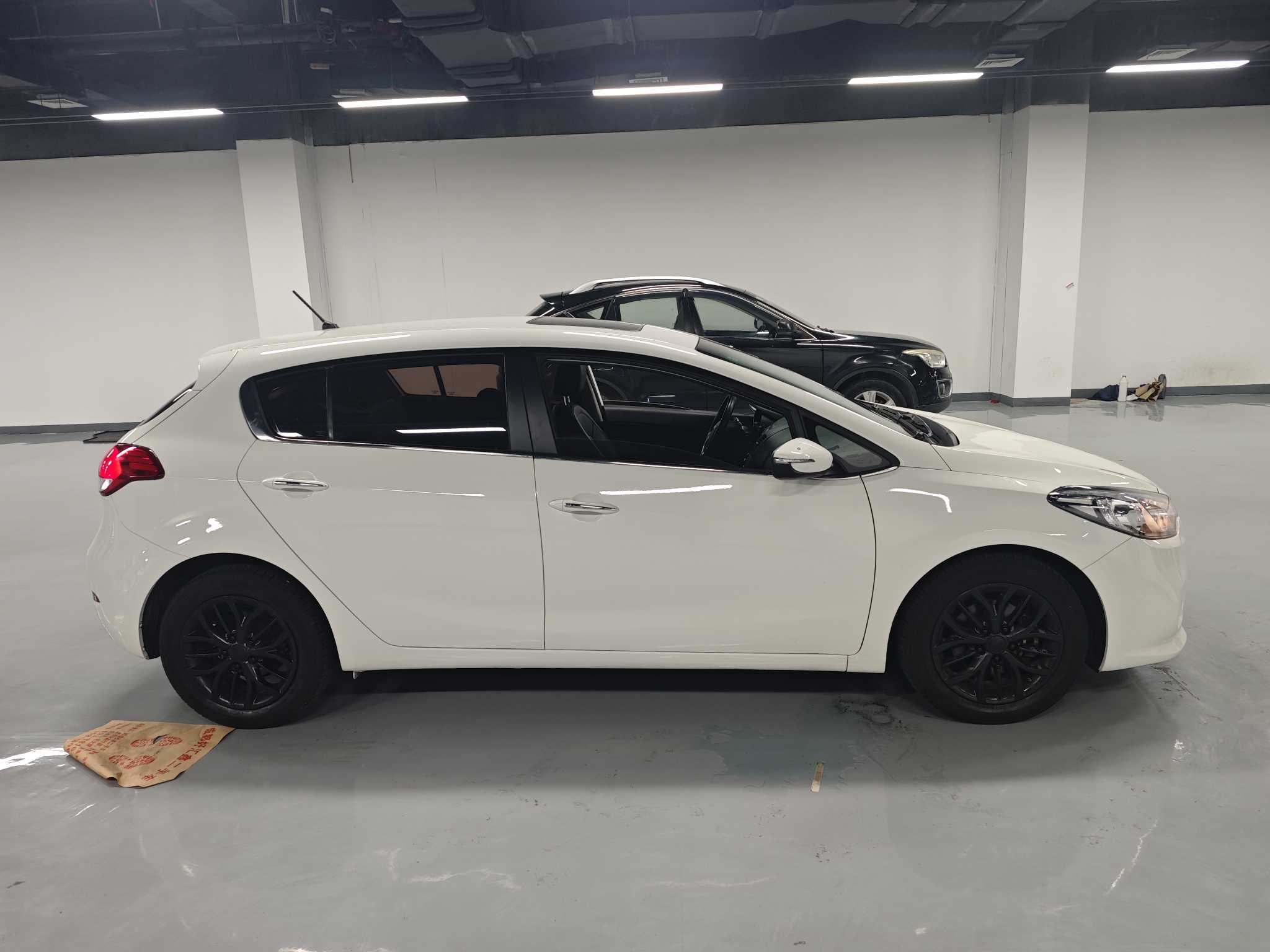 Kia Forte Koup 2014 car image #6