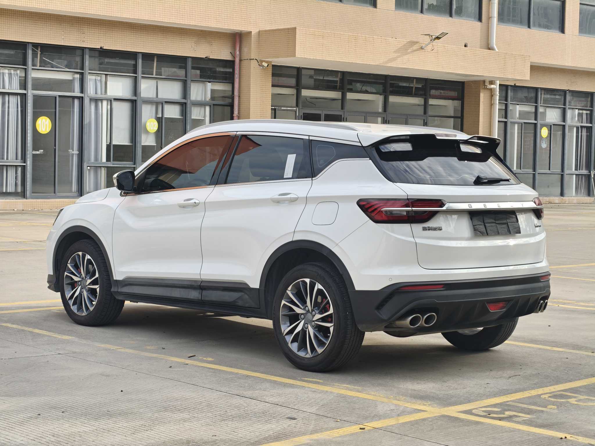 GEELY Coolray 2022 #6 GEELY Coolray 2022 car image #6