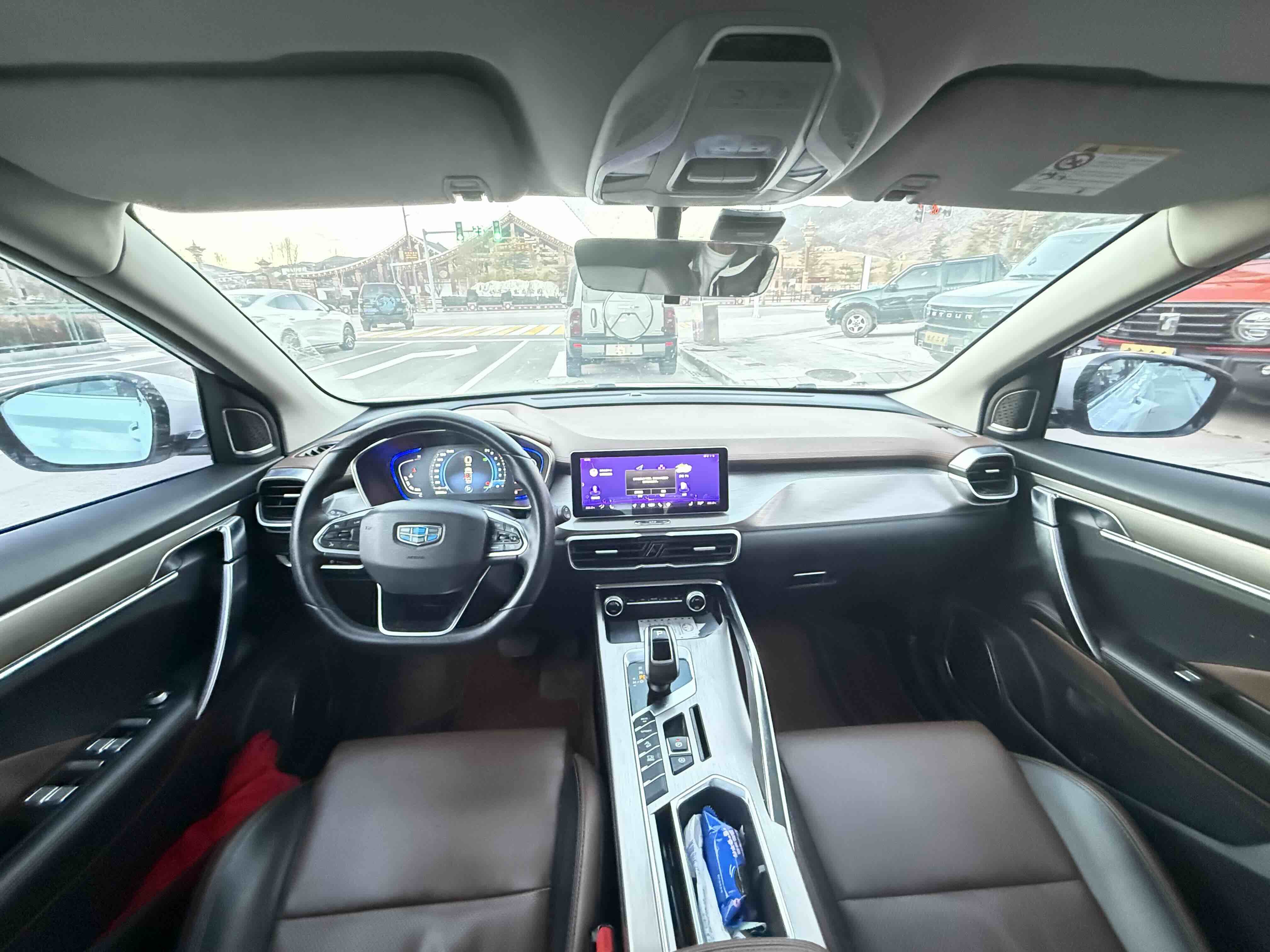 GEELY Coolray 2019 #6 GEELY Coolray 2019 car image #6