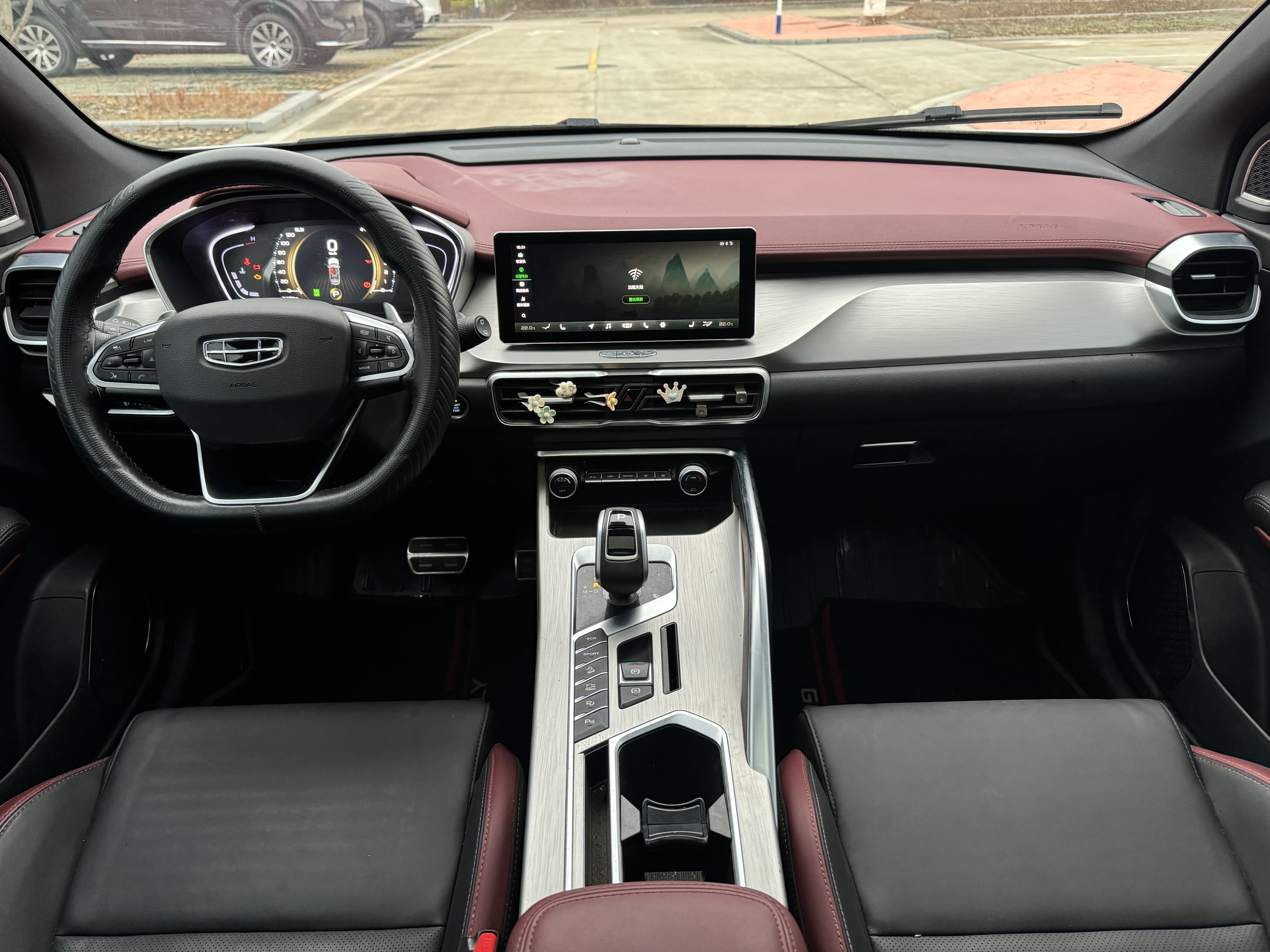 GEELY Coolray 2019 car image #6