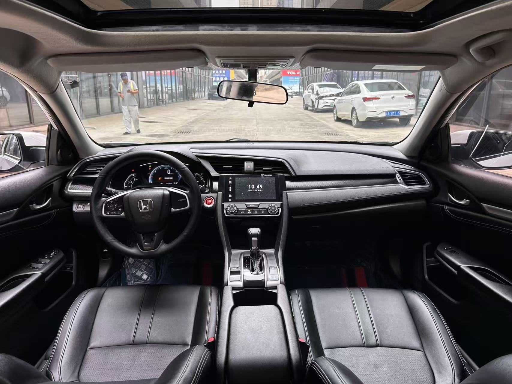 Honda Civic 2019 #6 Honda Civic 2019 car image #6