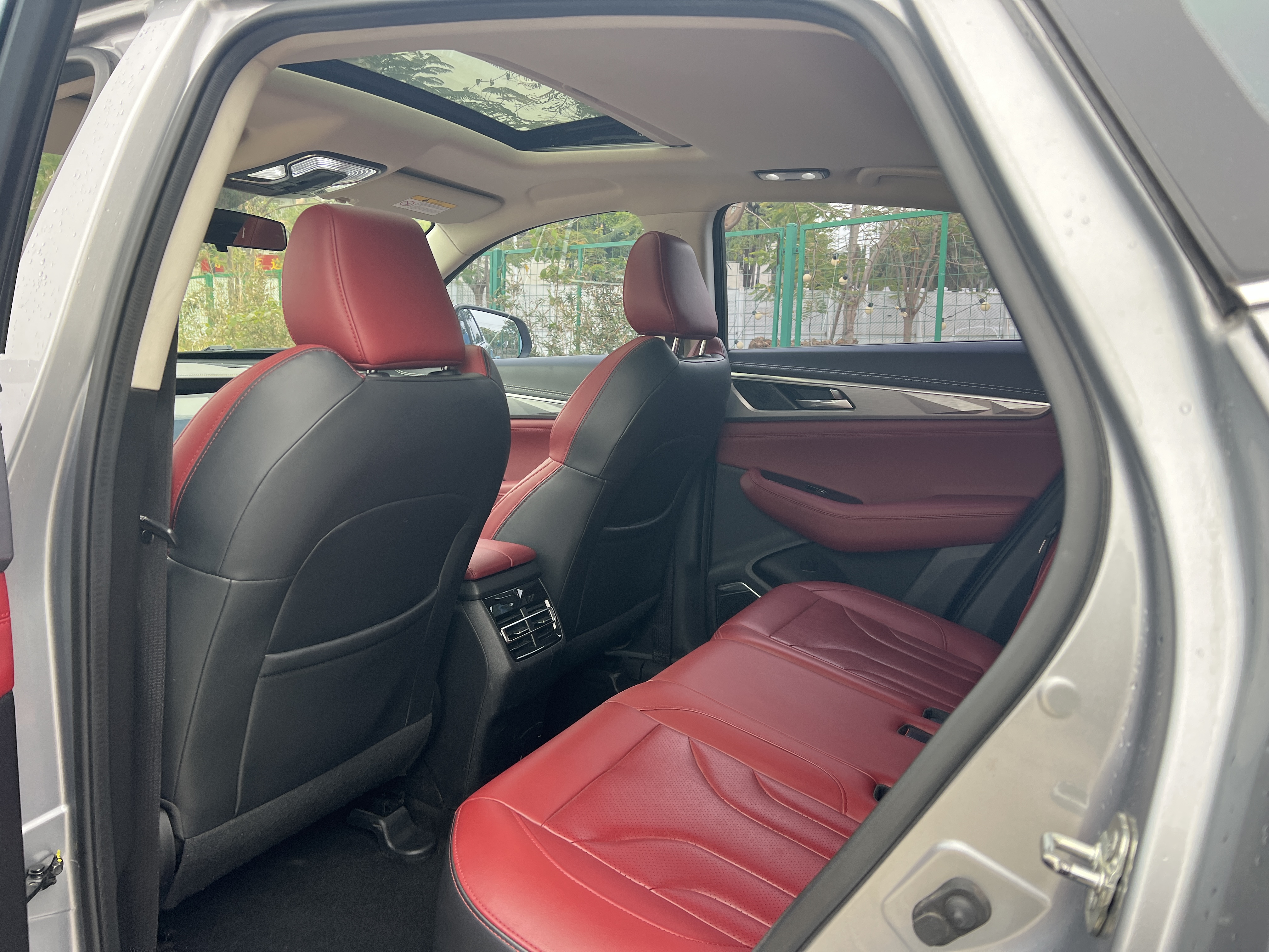 Changan CS85 Coupe 2019 car image #6