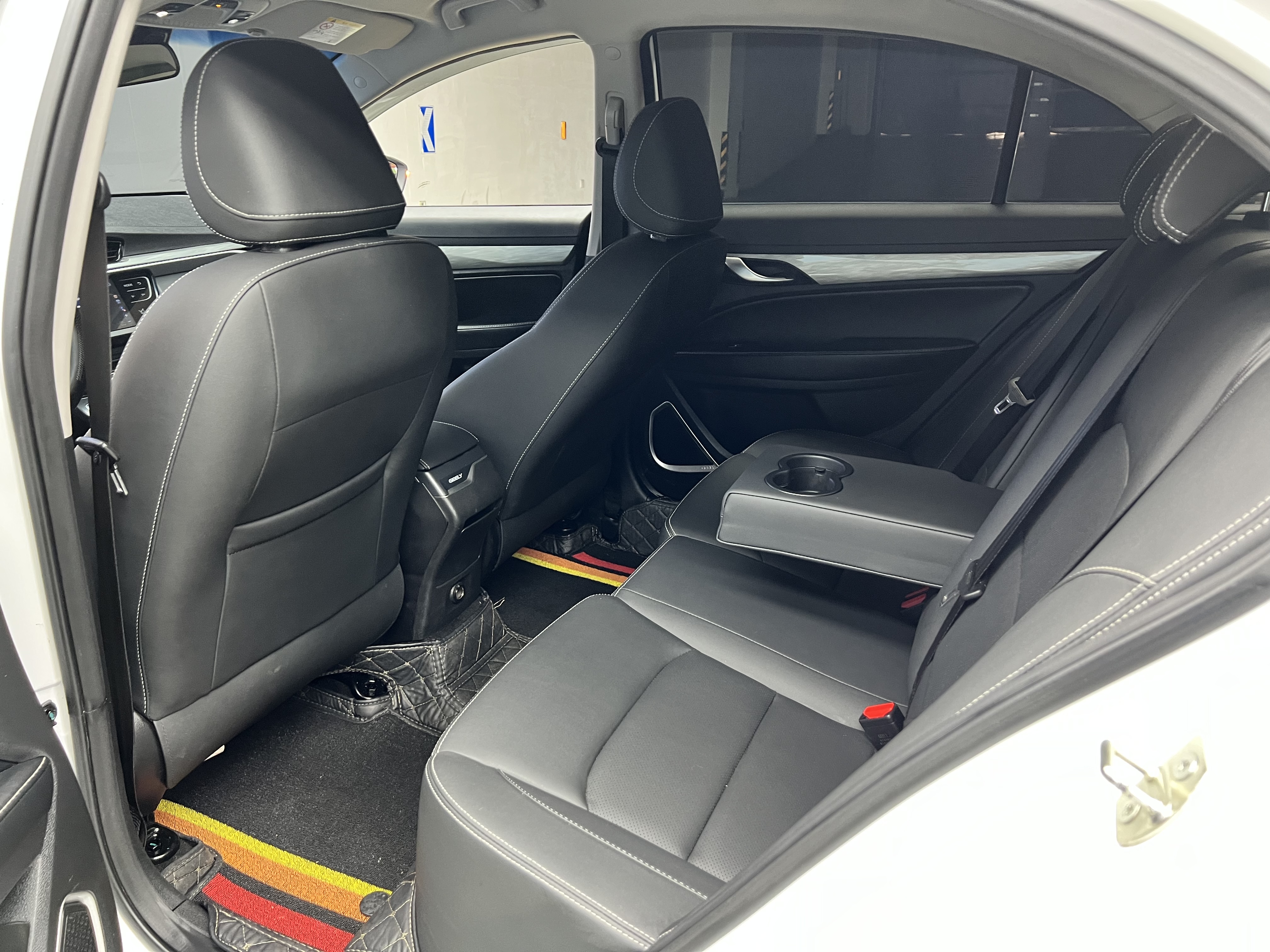 GEELY Emgrand 2020 #6 GEELY Emgrand 2020 car image #6