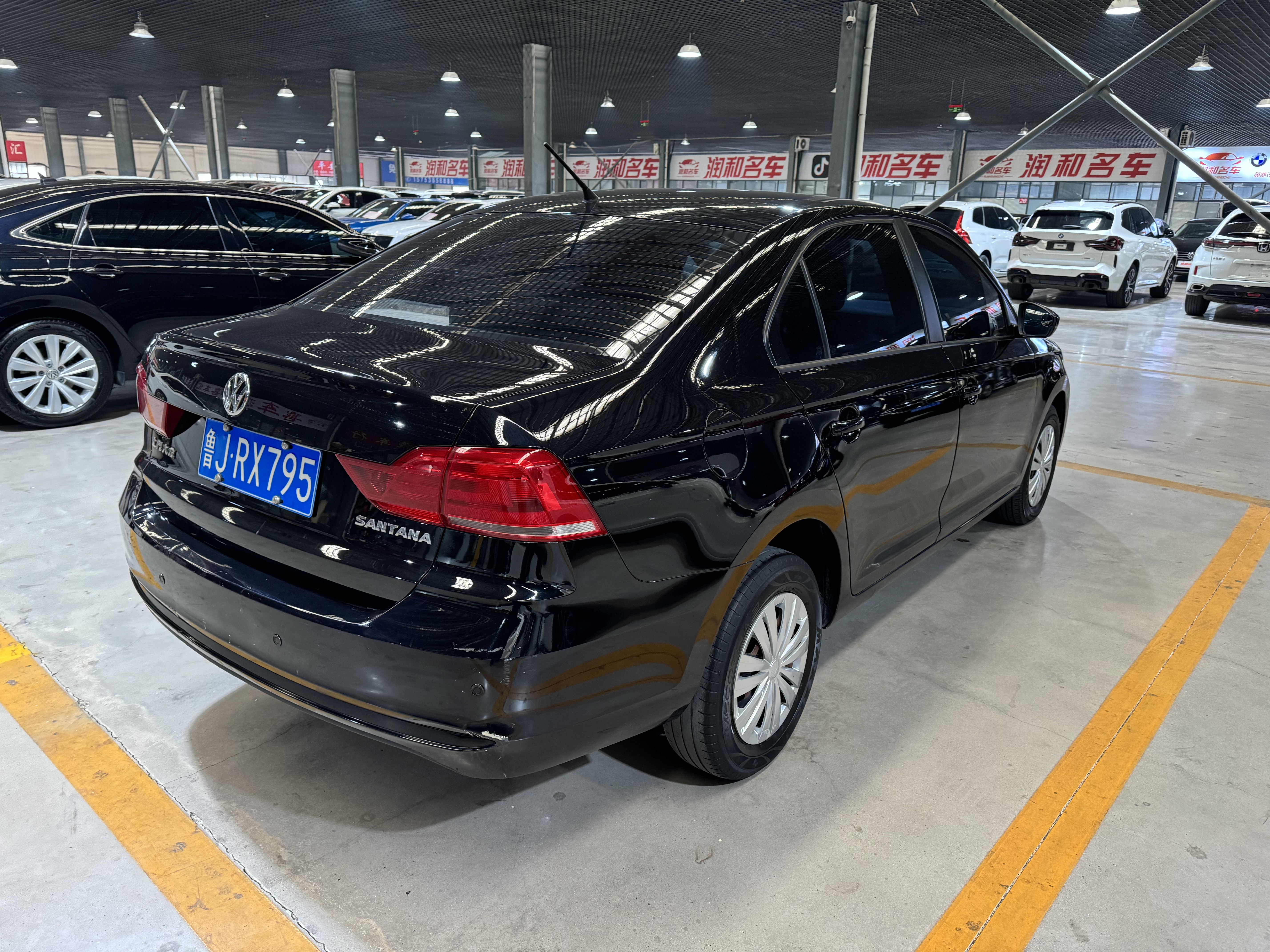 Santana 2019 car image #6