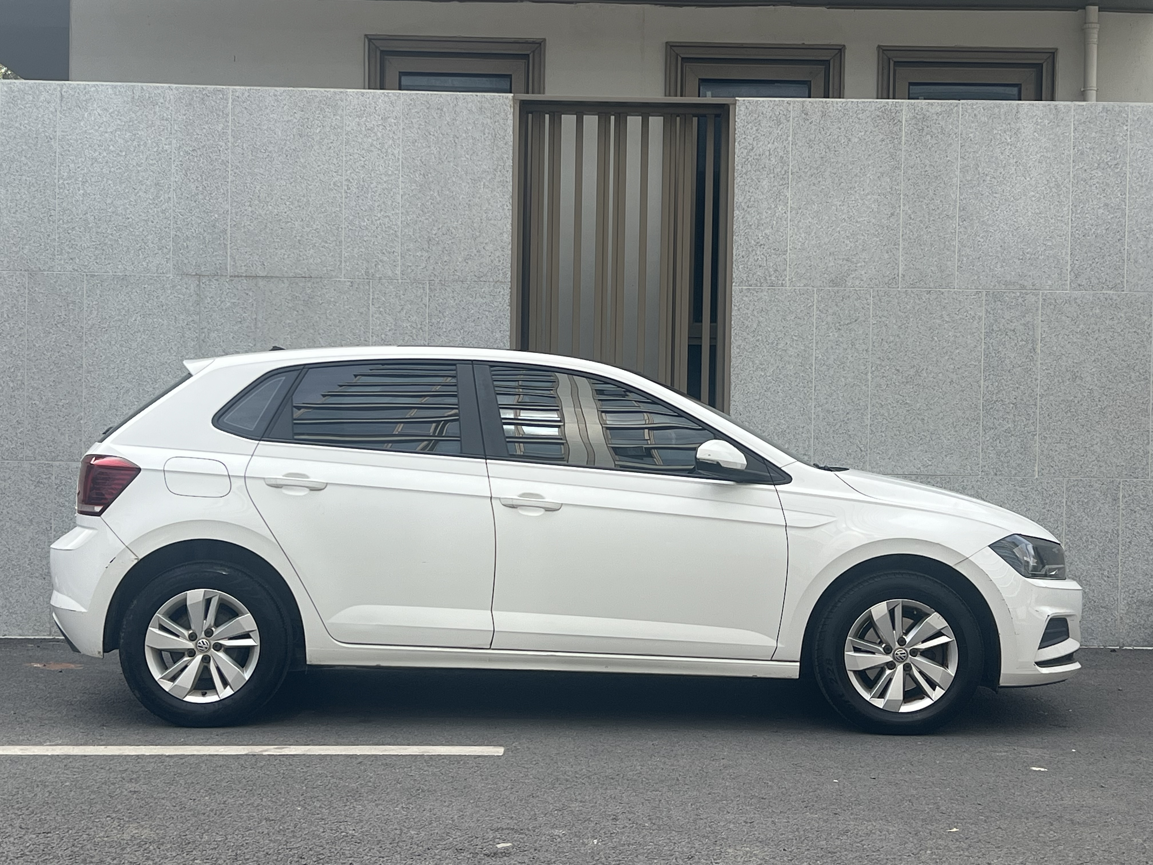 Volkswagen Polo 2019 #6 Volkswagen Polo 2019 car image #6