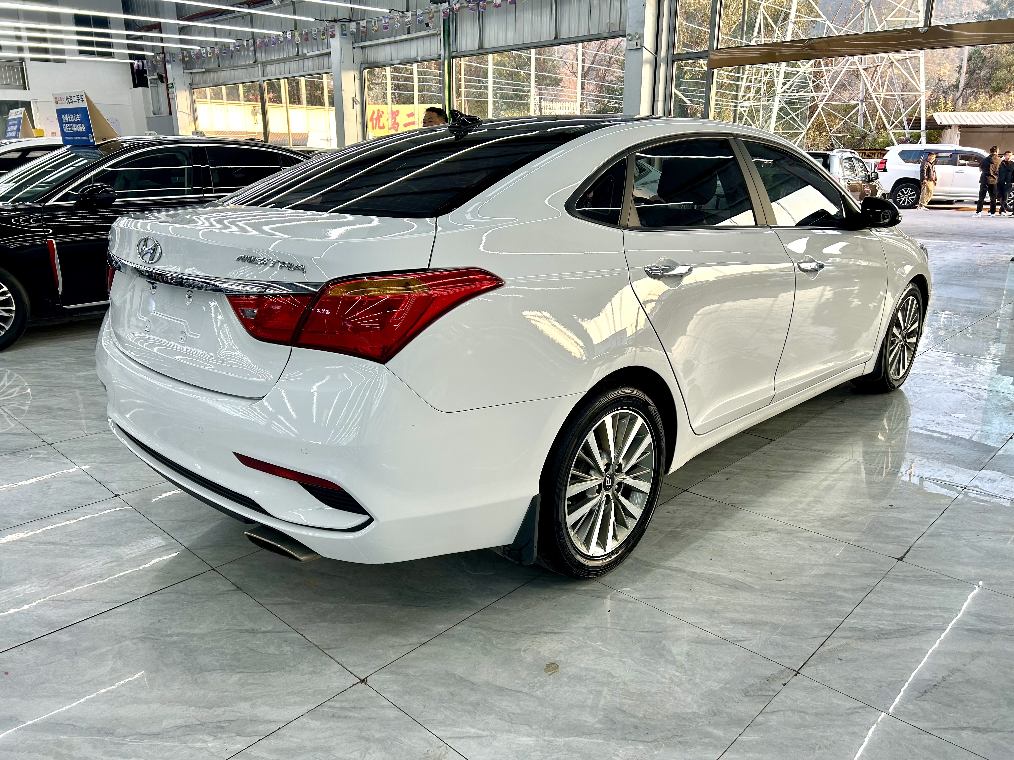 Hyundai Mistra 2020 #6 Hyundai Mistra 2020 car image #6