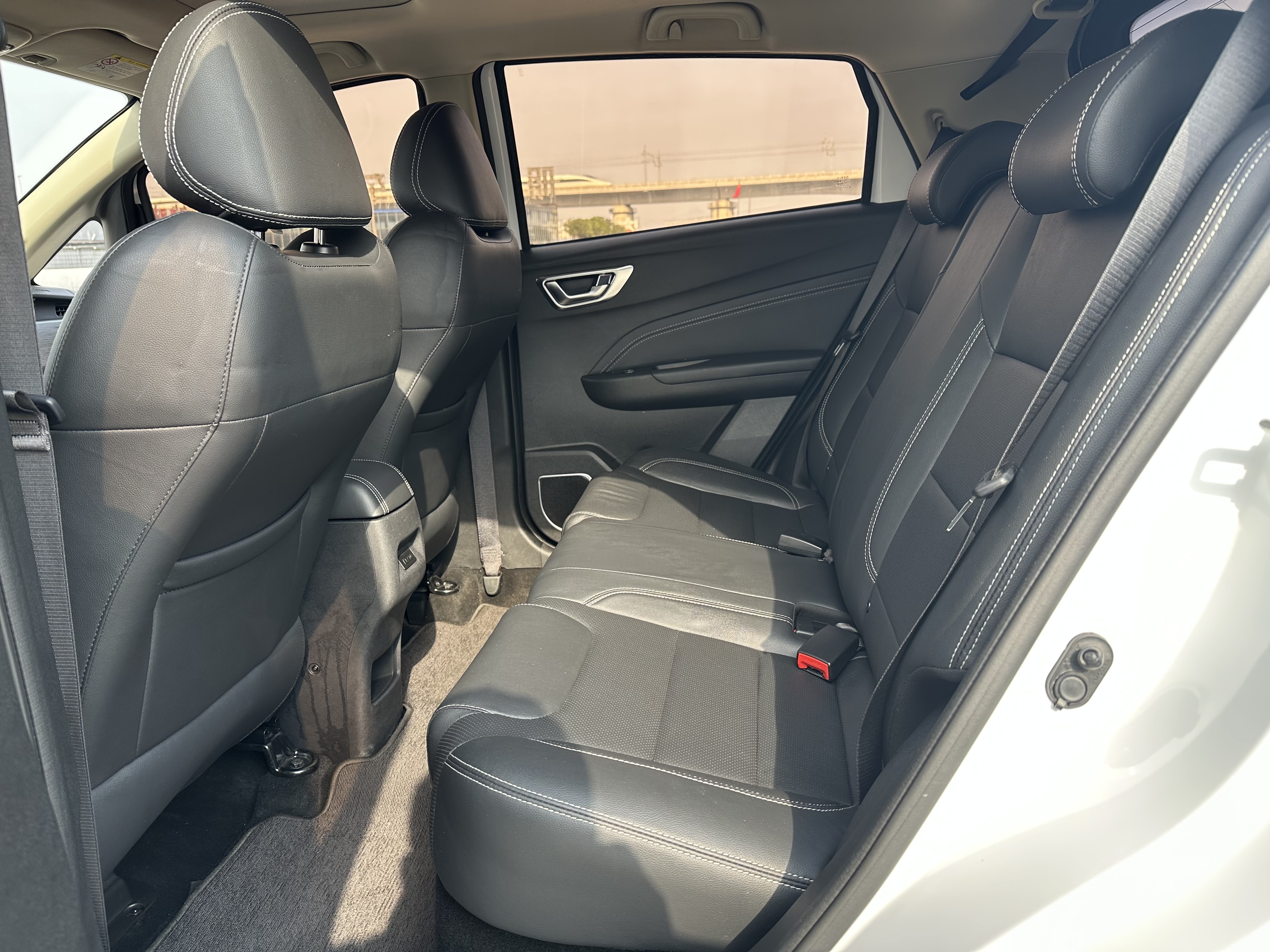 GEELY Vision X3 2019 car image #6