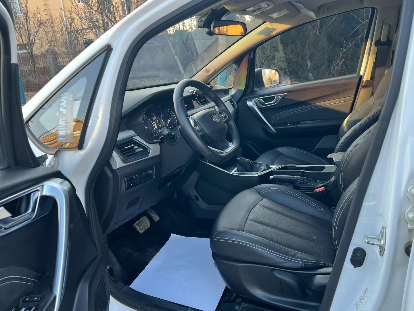 2021 car image #6