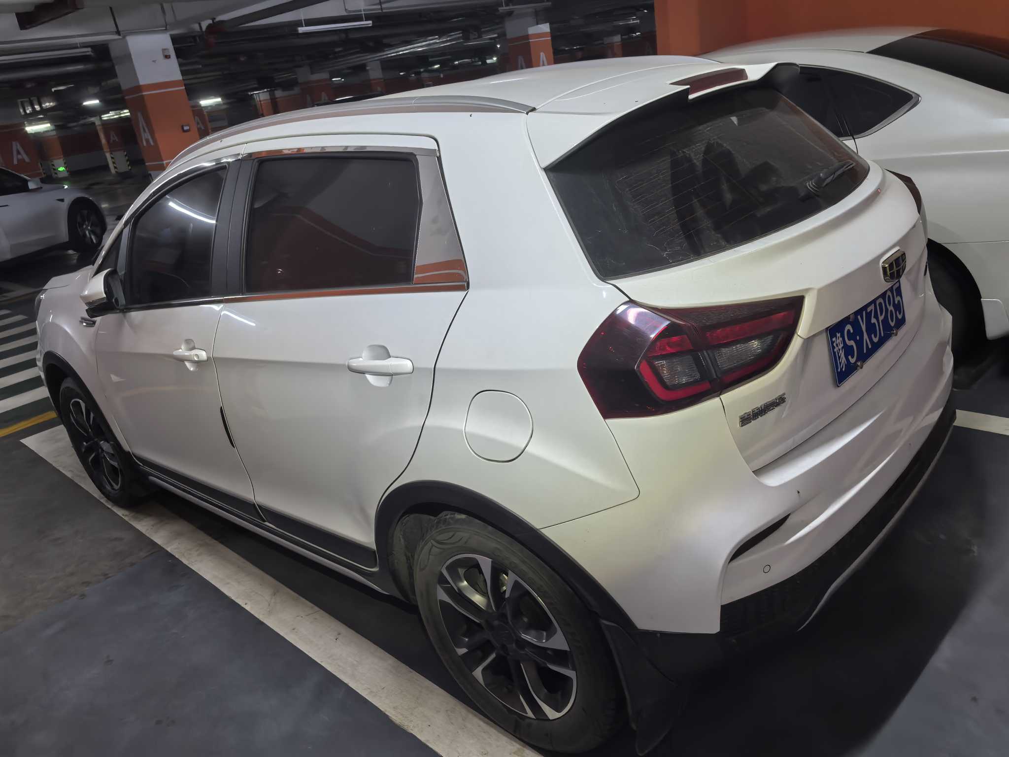 GEELY 2020 #6 GEELY 2020 car image #6