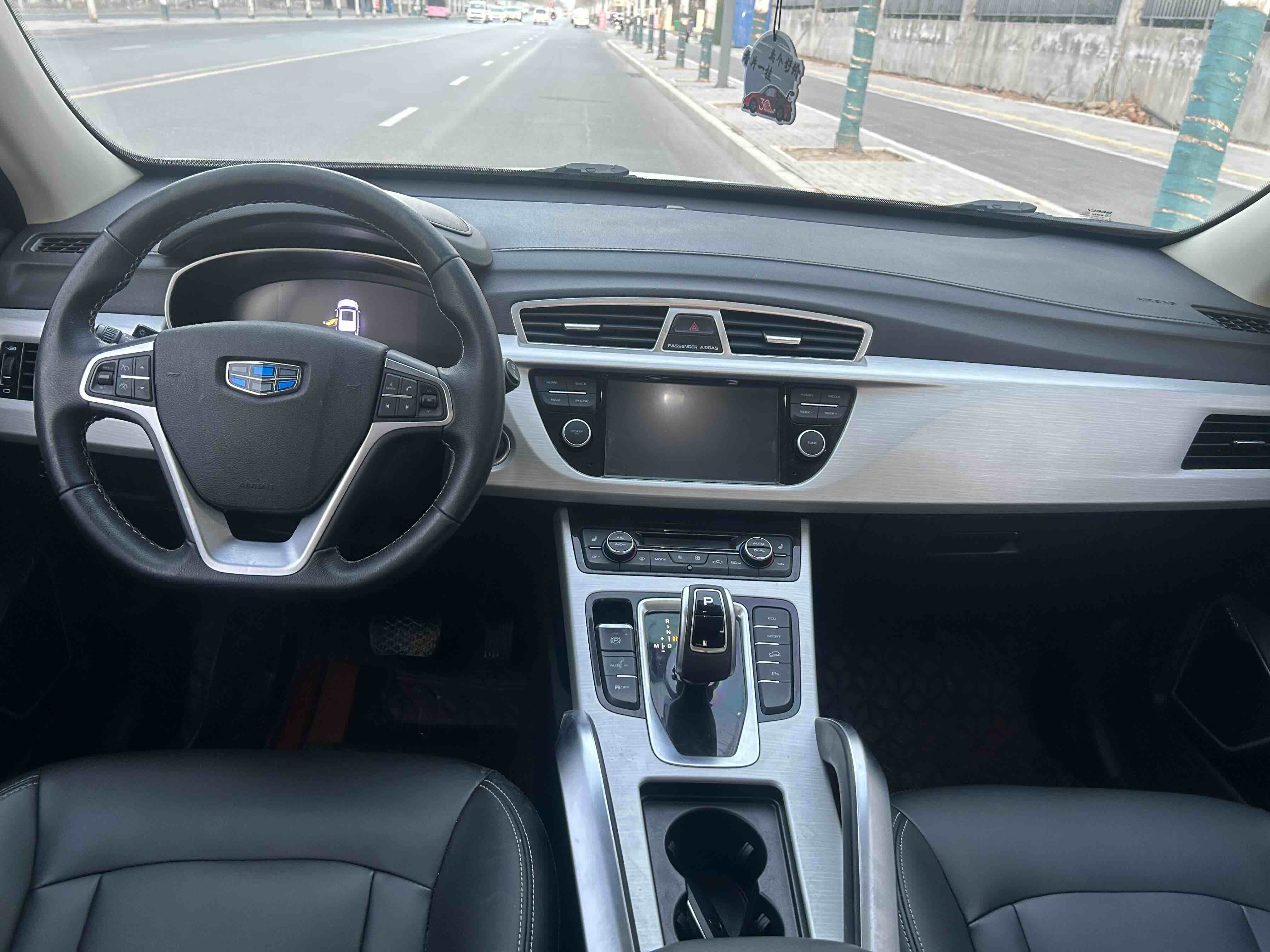 GEELY Boyue 2020 #6 GEELY Boyue 2020 immagine di auto #6