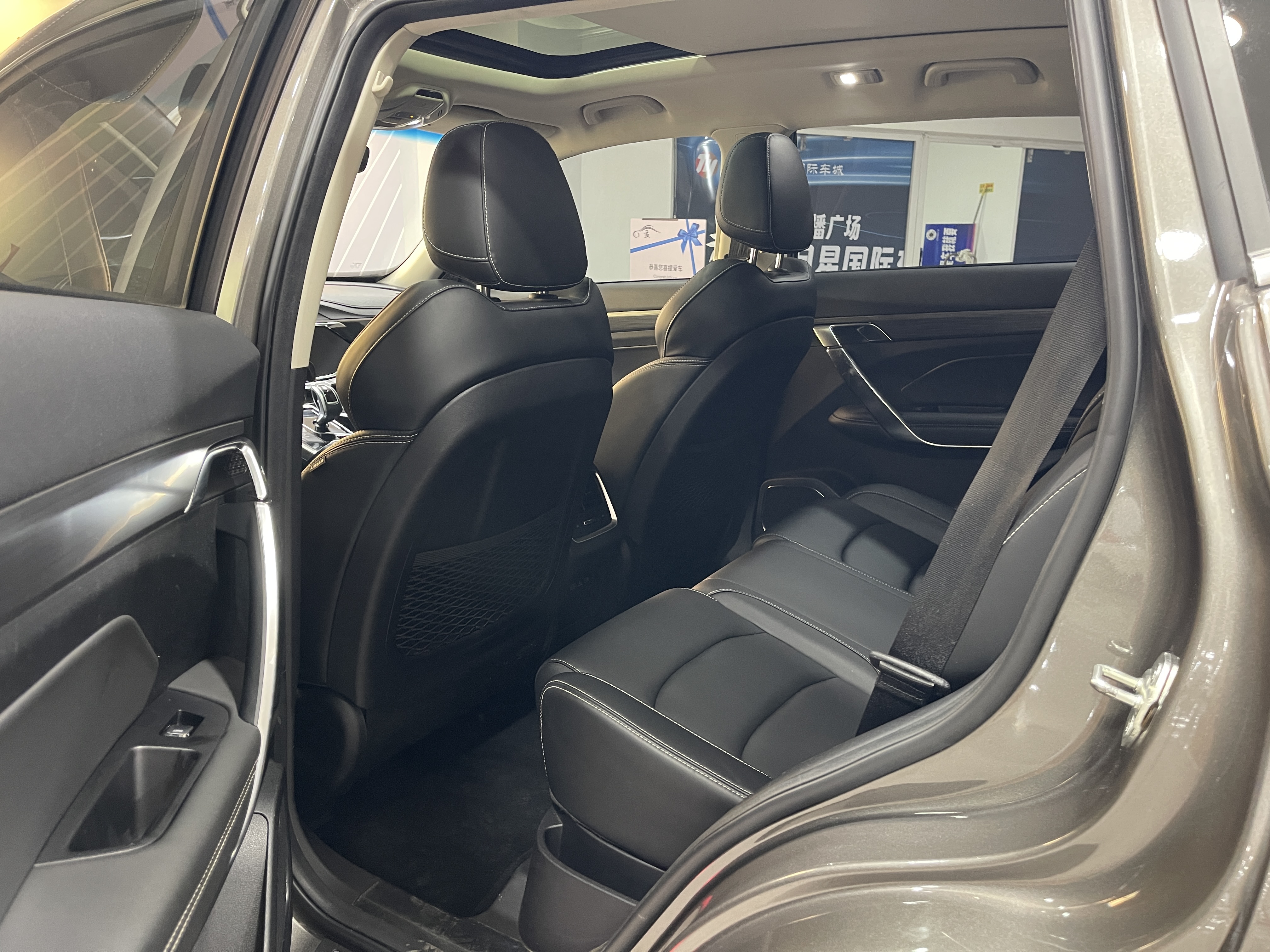 GEELY Boyue 2020 #6 GEELY Boyue 2020 car image #6