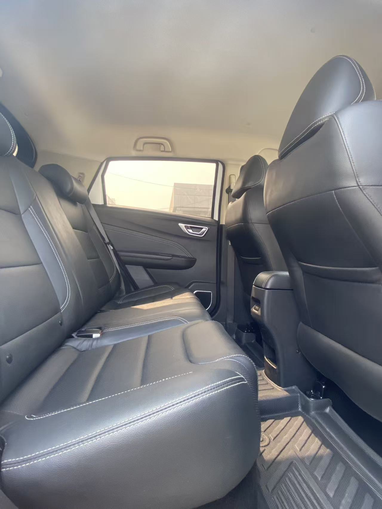 Vision X3 2019 car image #6