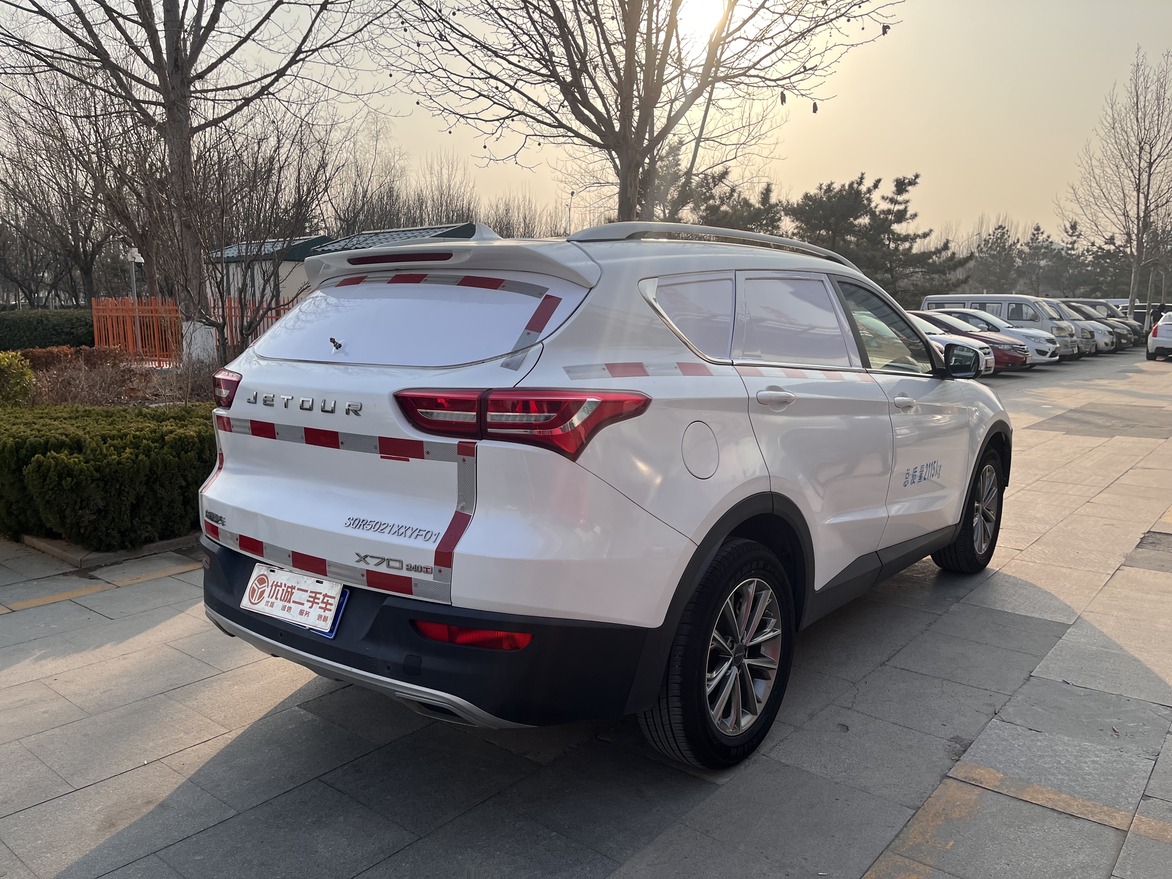 X70 2020 car image #6