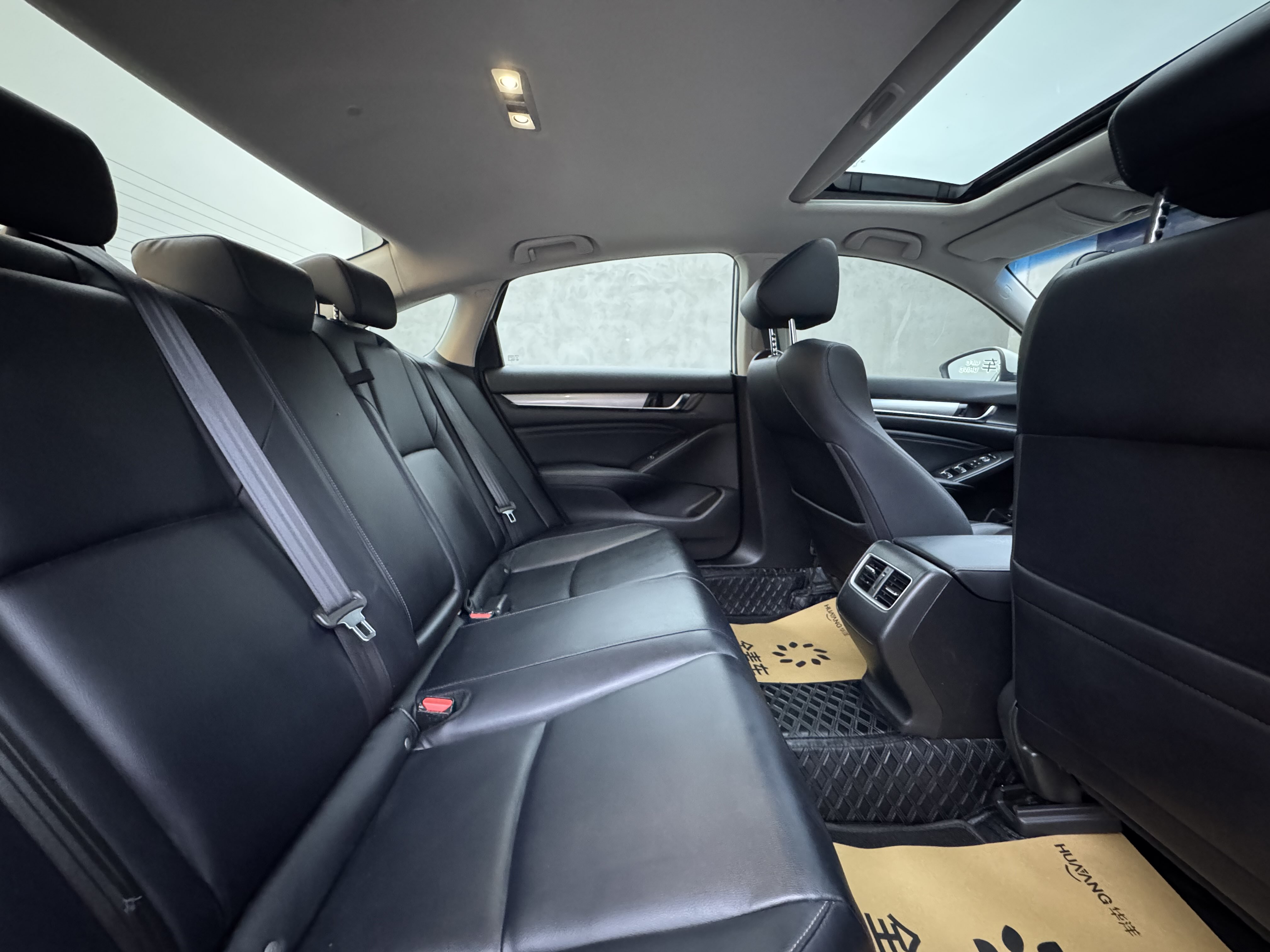 Honda Accord 2019 immagine di auto #6