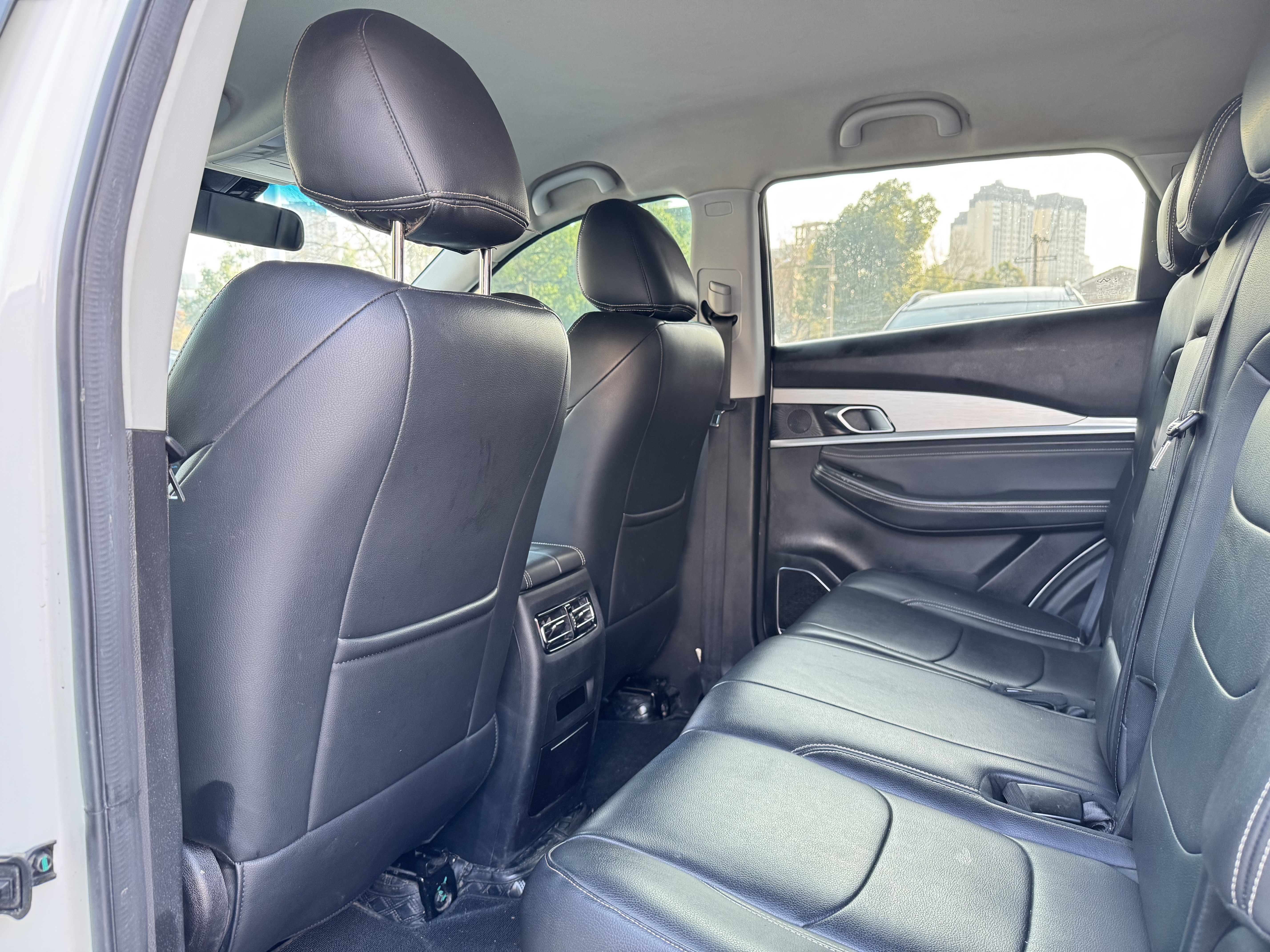 Jetour Shanhai X70 2022 #6 Jetour Shanhai X70 2022 car image #6