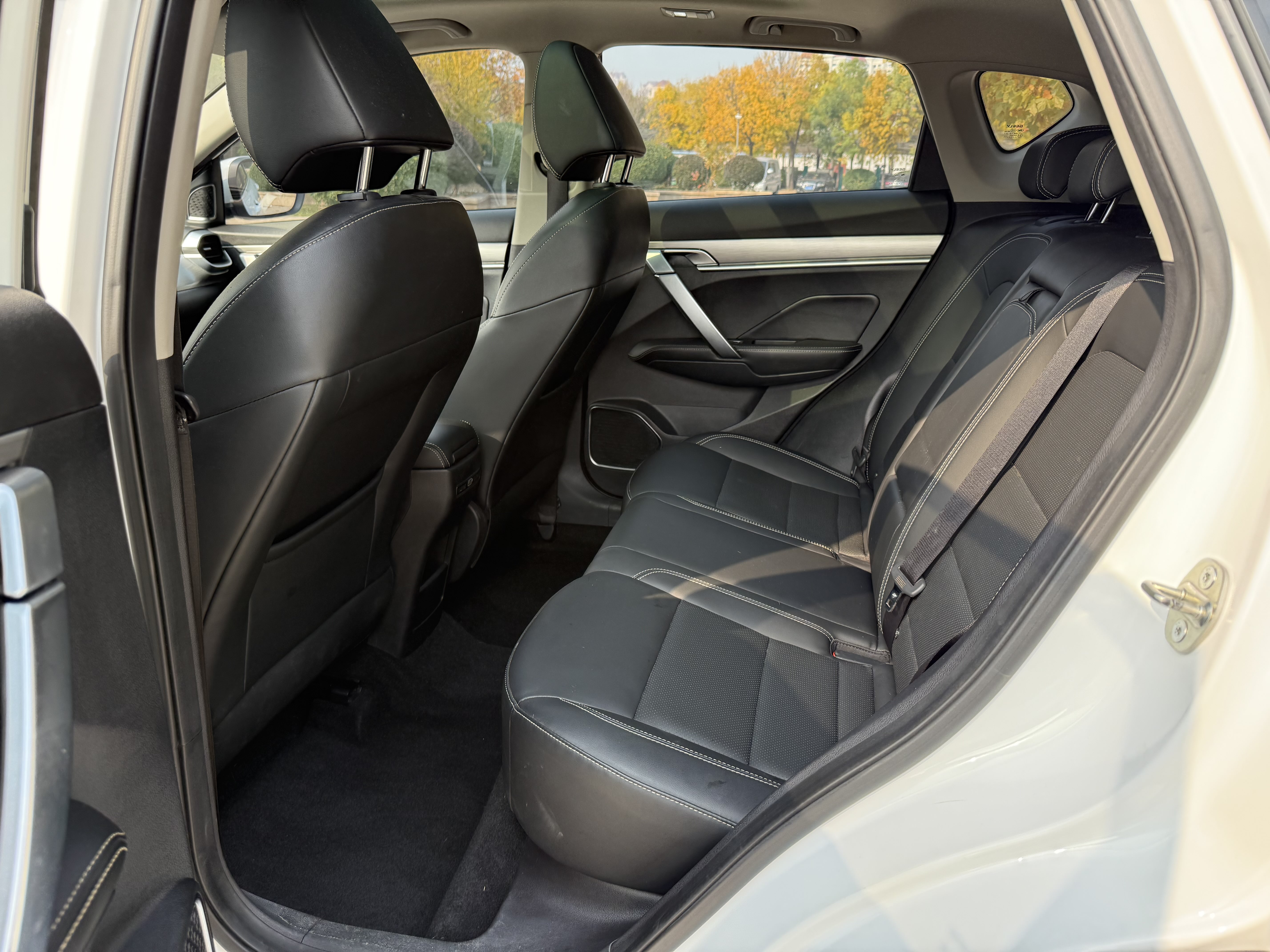 GEELY Coolray 2020 #6 GEELY Coolray 2020 car image #6