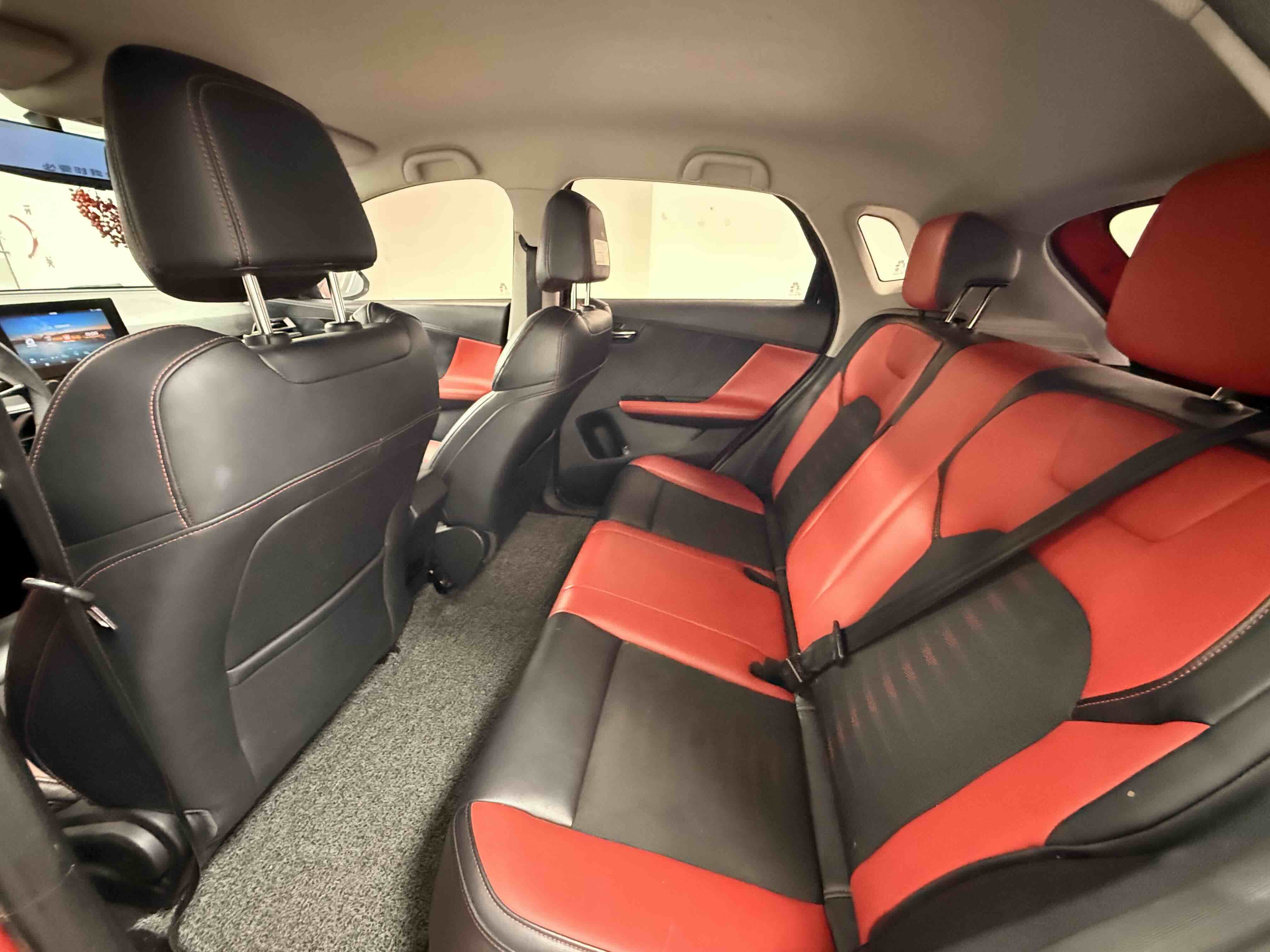 BYD e2 2020 изображение автомобиля #6