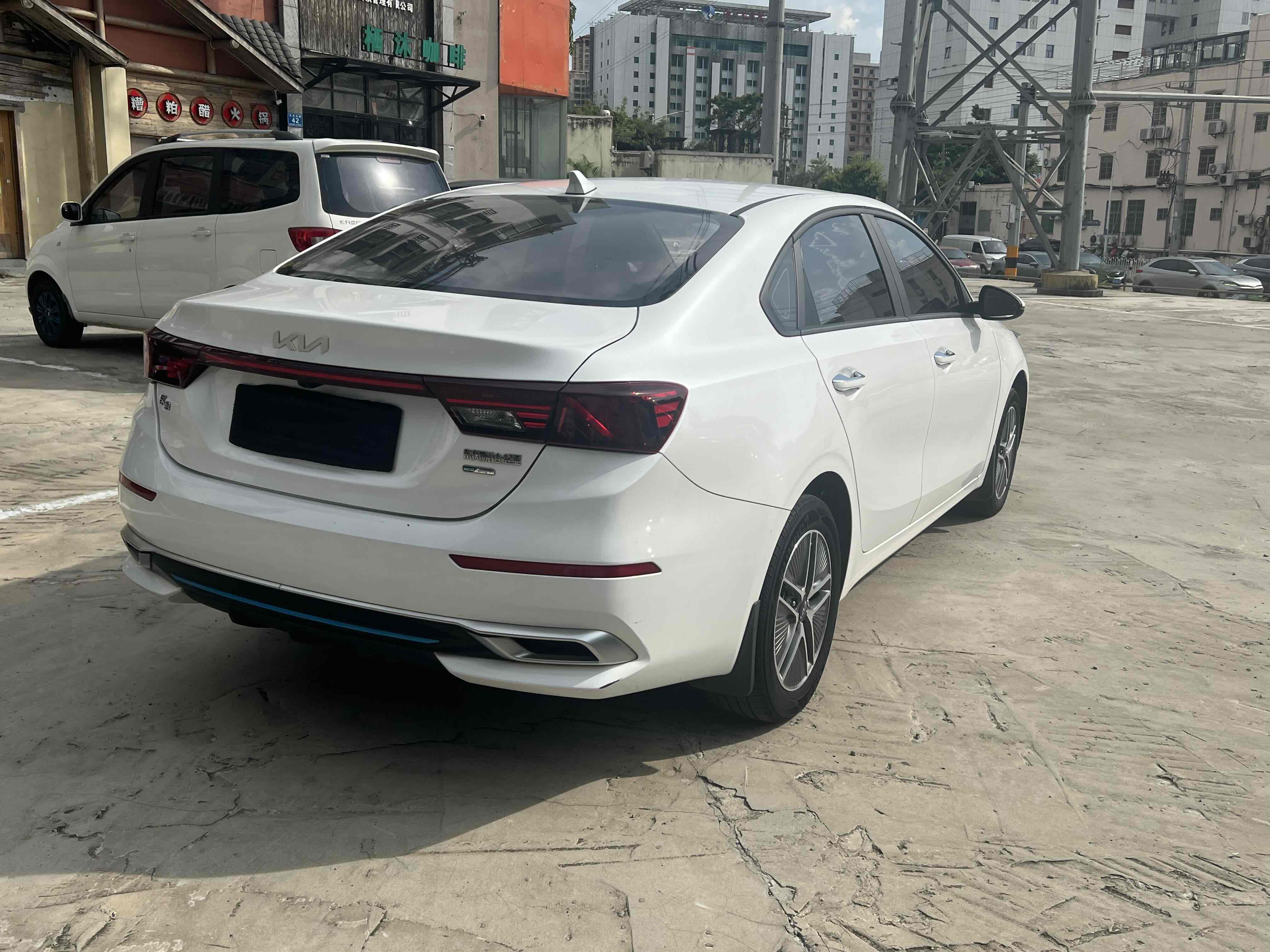 起亚 起亚K3新能源 2021 汽车图片 #6