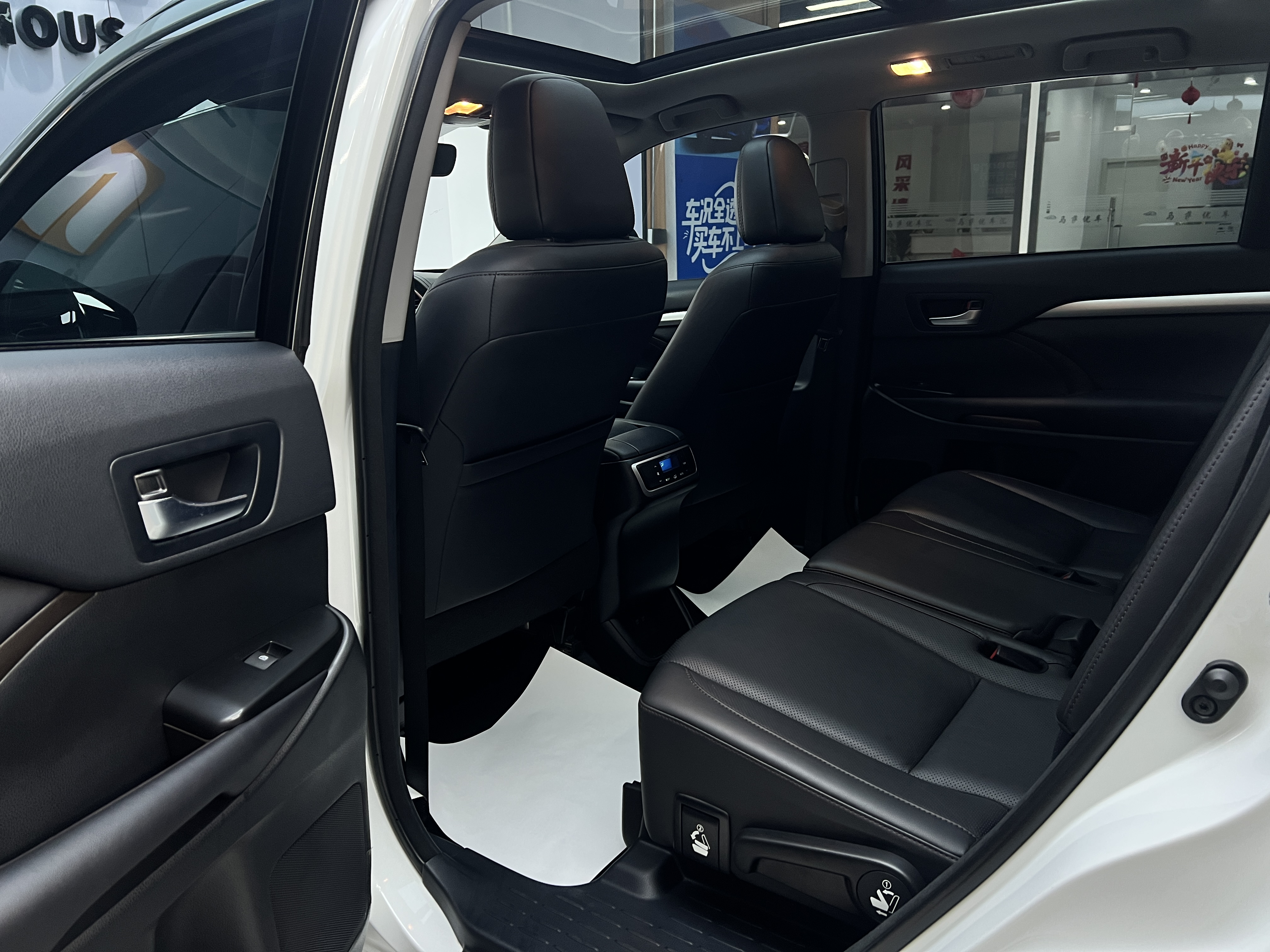 Toyota Highlander 2018 #6 Toyota Highlander 2018 car image #6