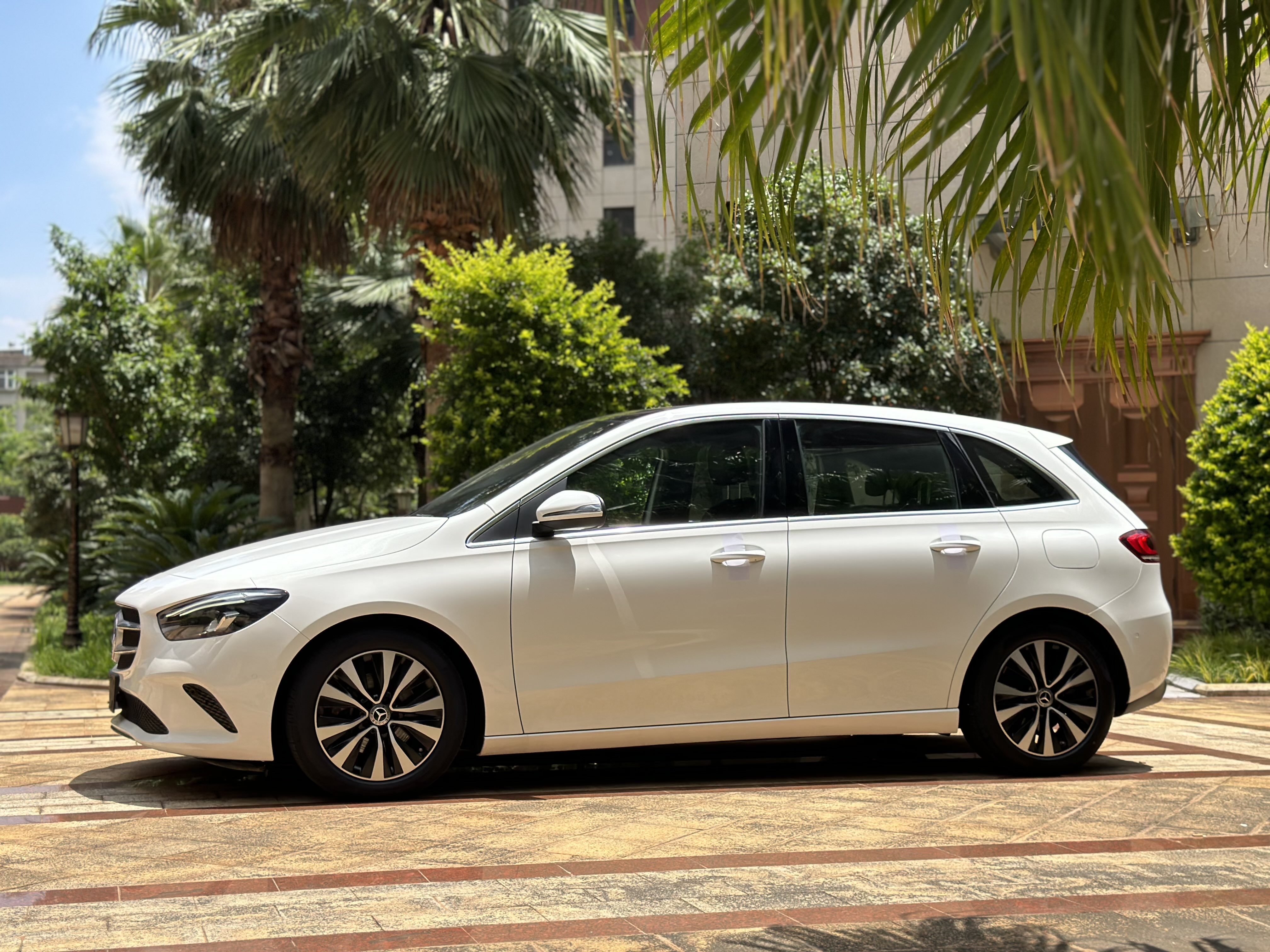 Mercedes-Benz B Class 2020 car image #6