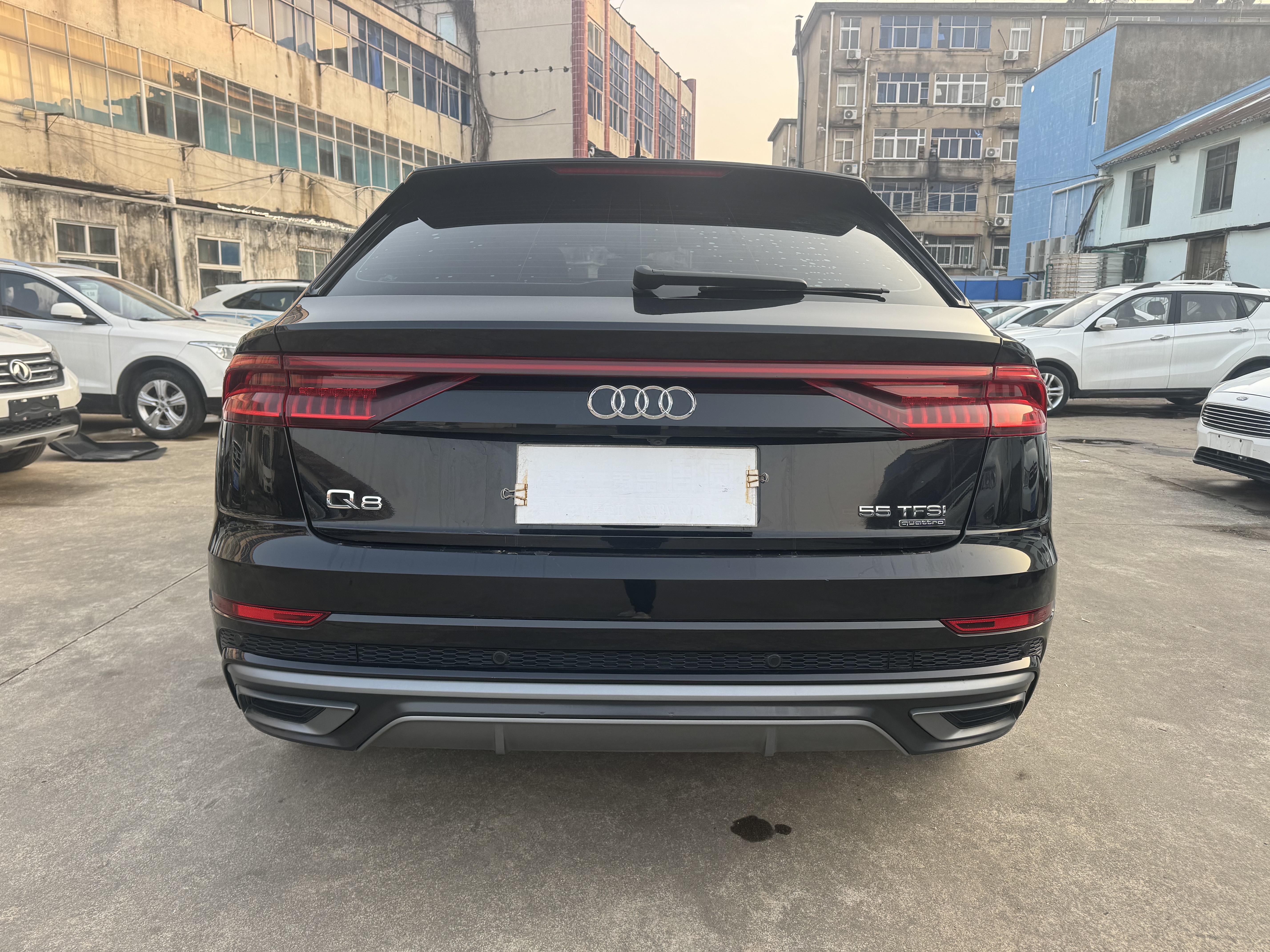 Audi Q8 2020 car image #6