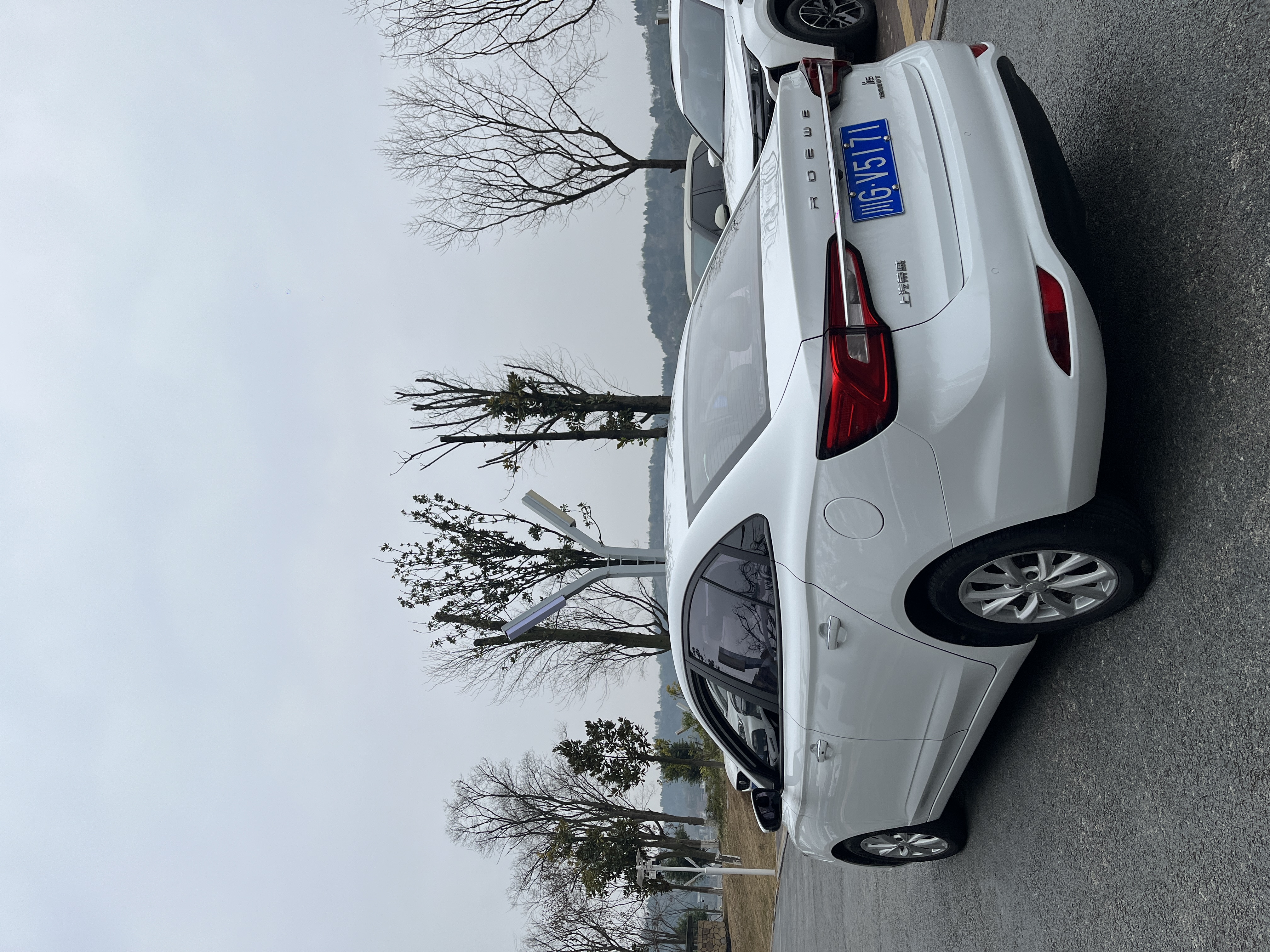 Roewe i5 2020 car image #6