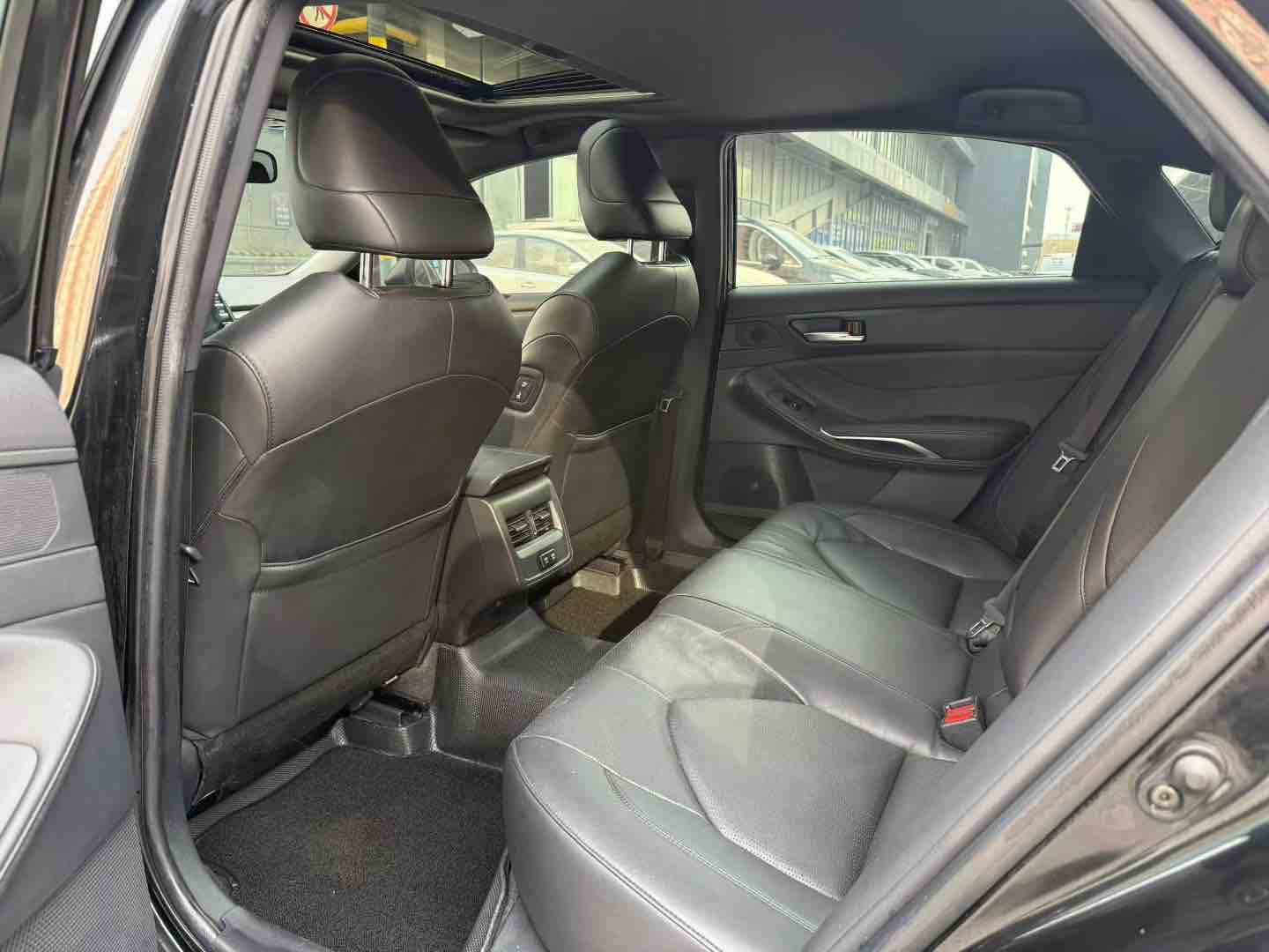 Toyota Avalon 2021 #6 Toyota Avalon 2021 car image #6