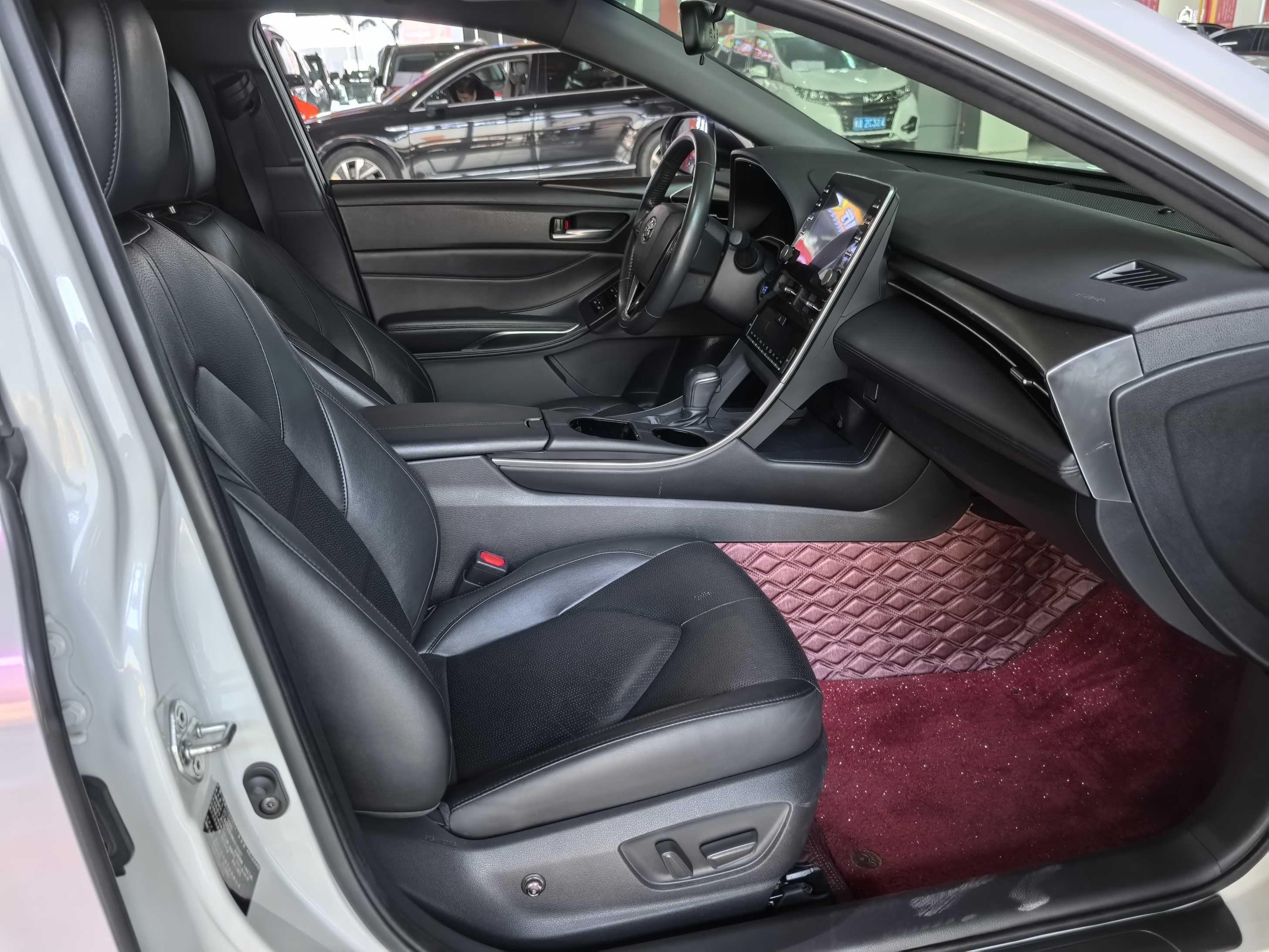 Toyota Avalon 2021 immagine di auto #6