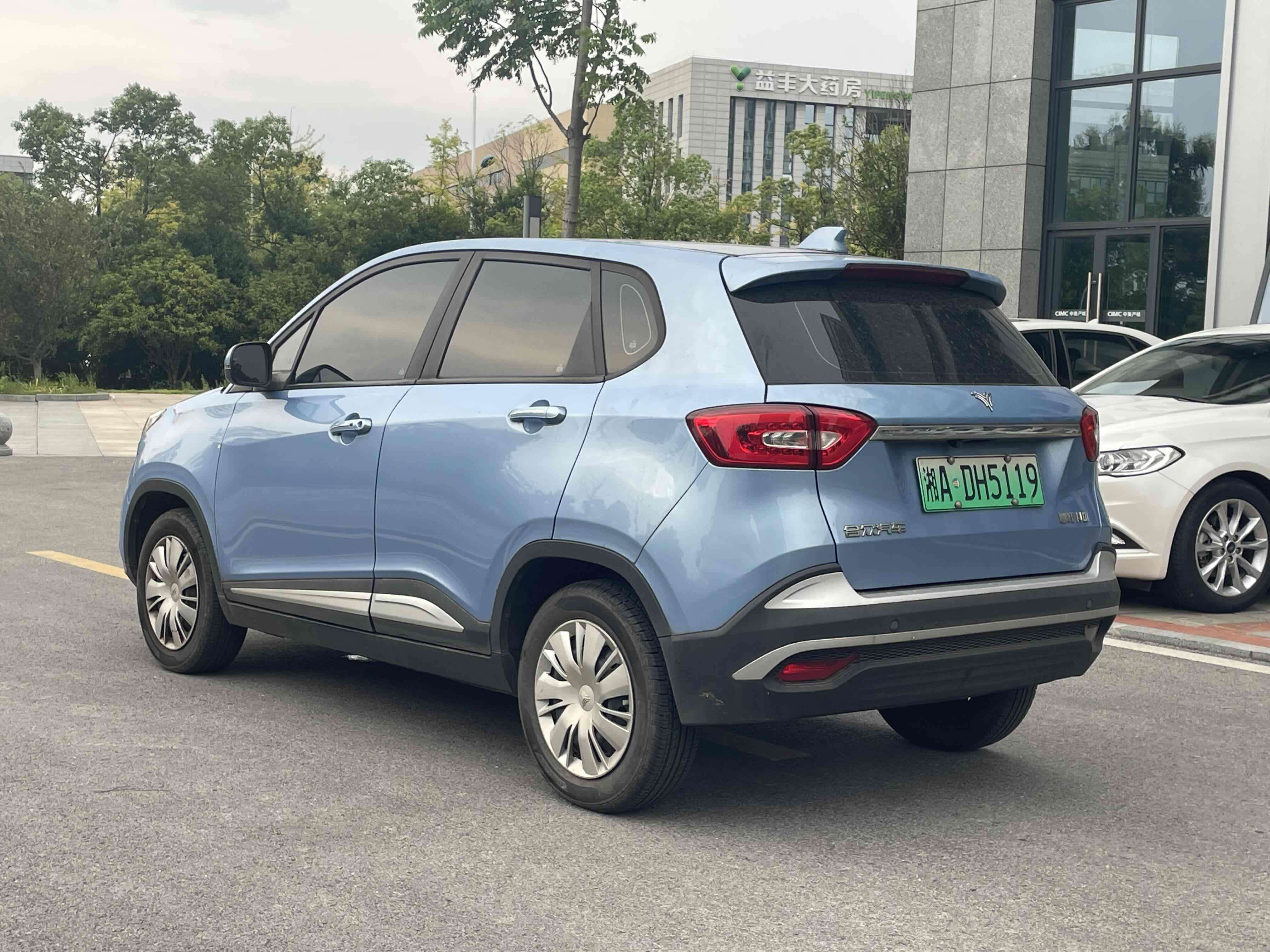 哪吒汽车 哪吒N01 2020 汽车图片 #6