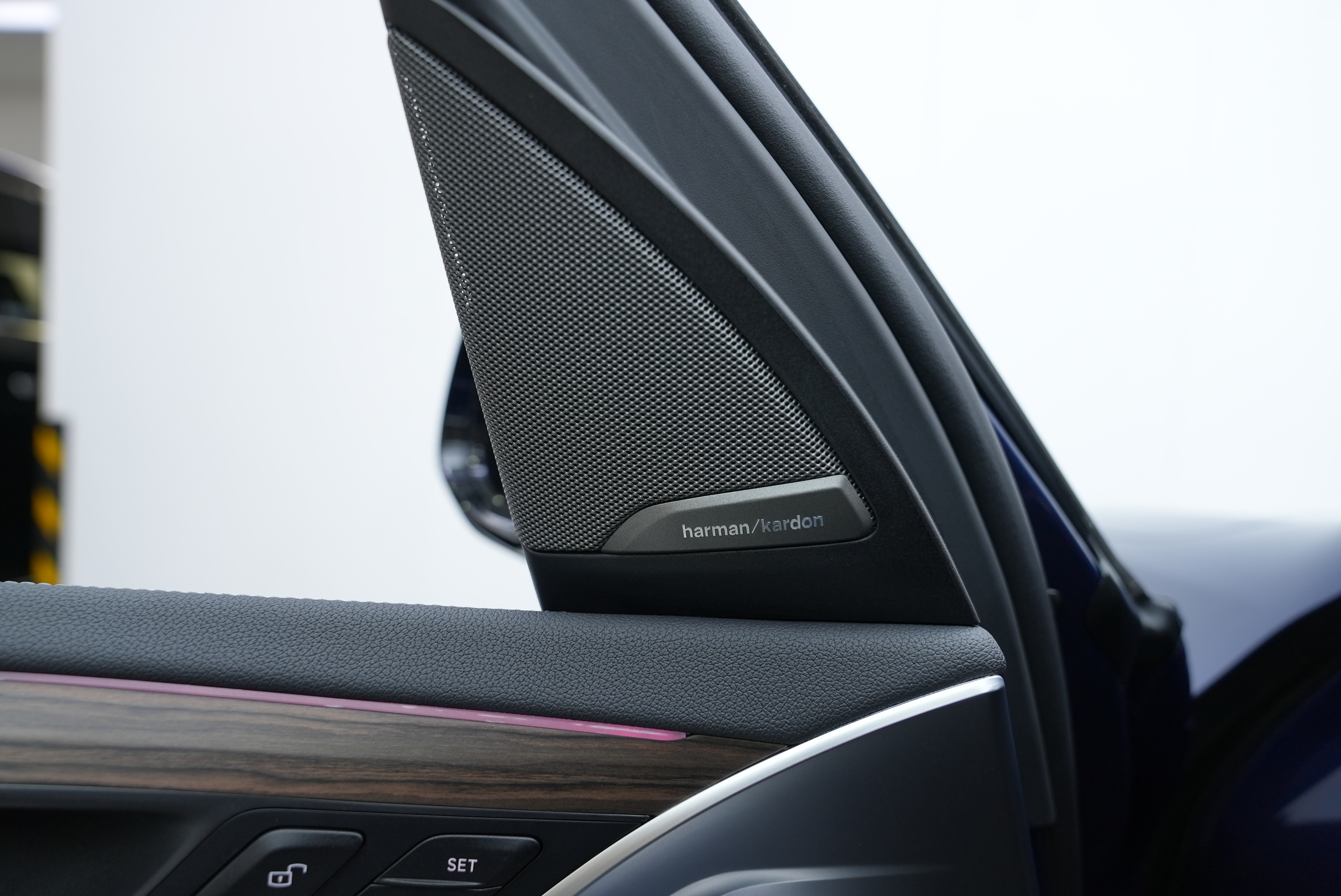 BMW X3 2019 изображение автомобиля #6