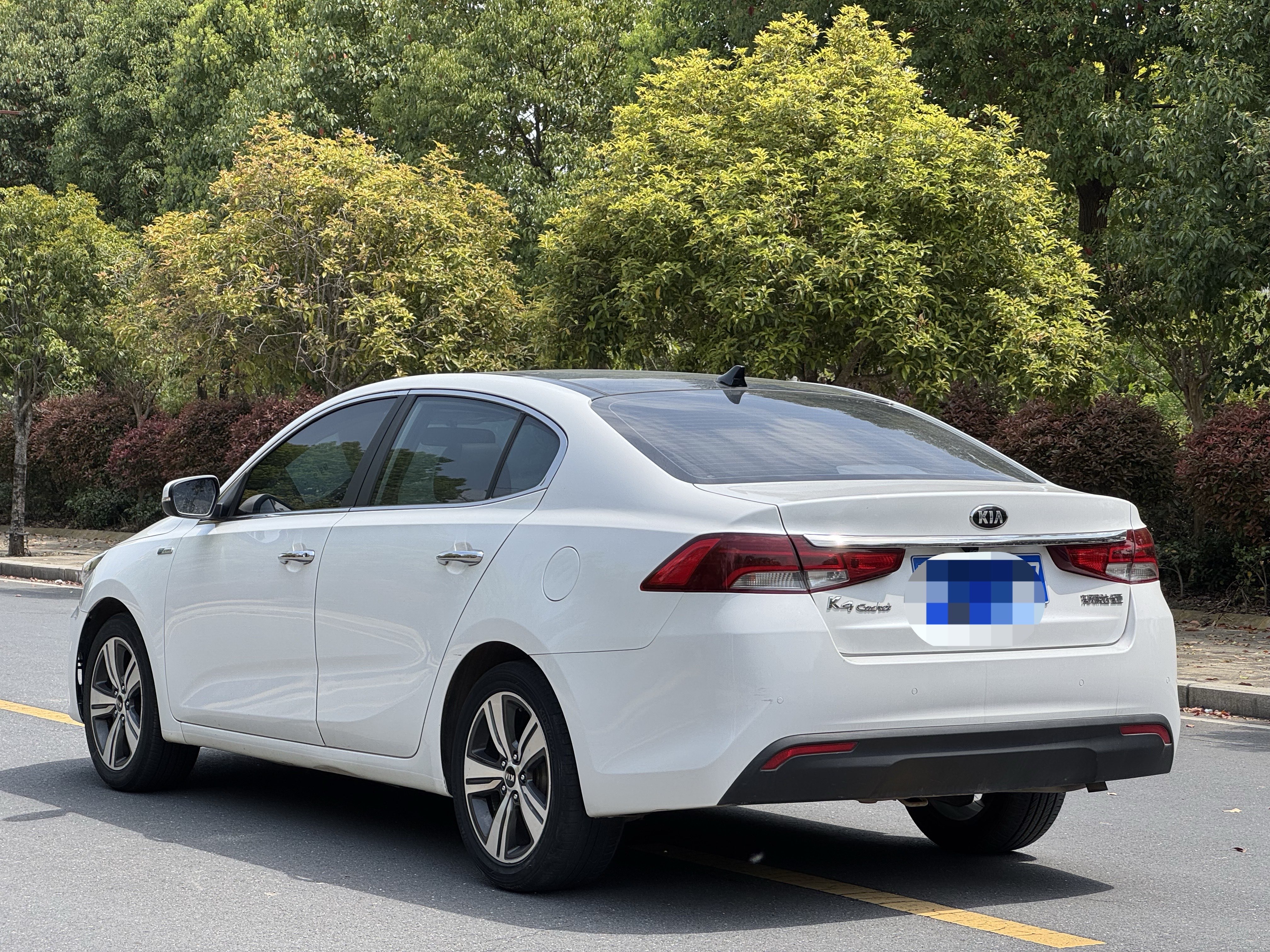 Kia K5 2020 imagen de coche #6