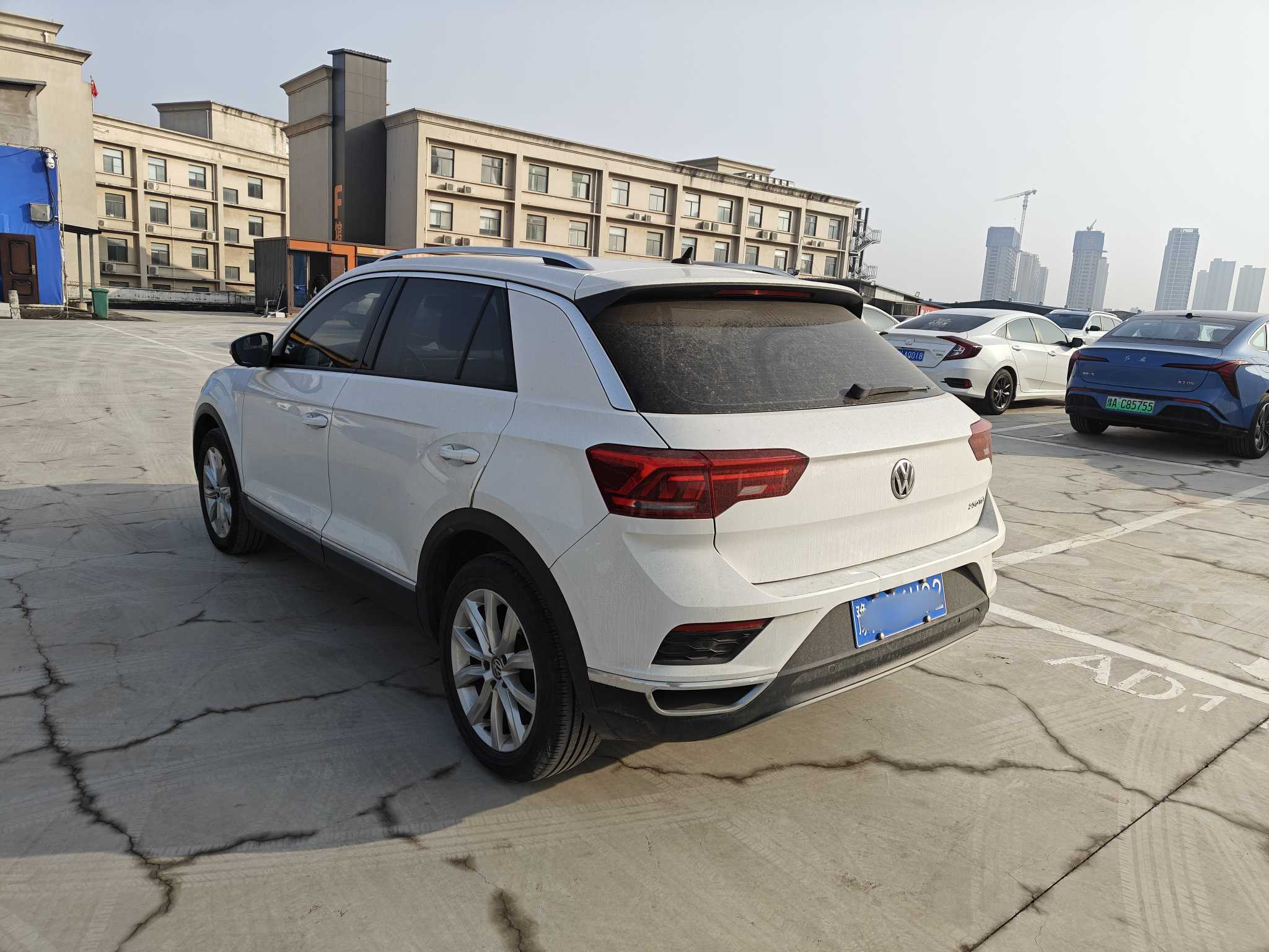 T-Roc 2020 #6 T-Roc 2020 car image #6