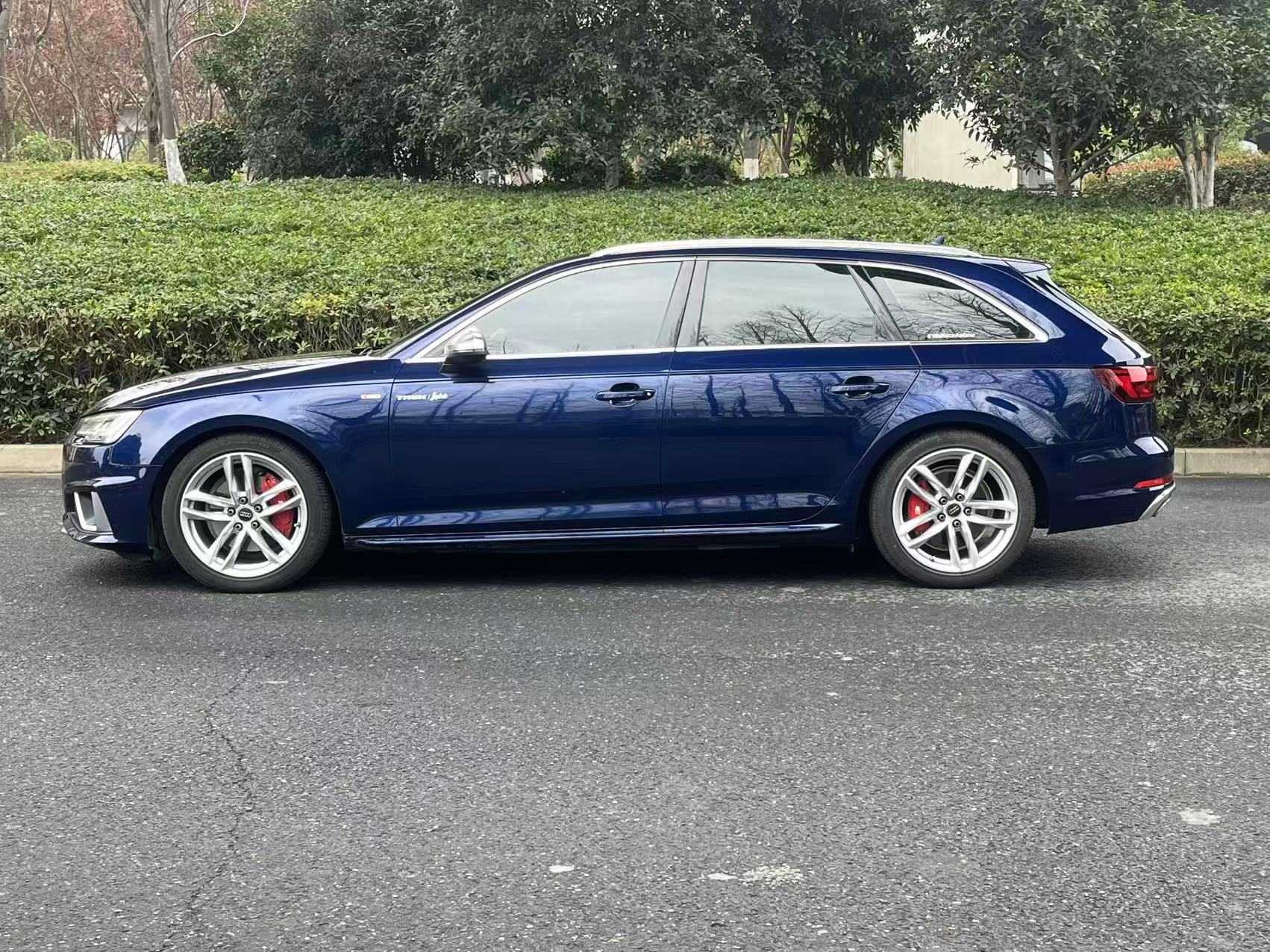 Audi A4 (Imported) 2019 car image #6