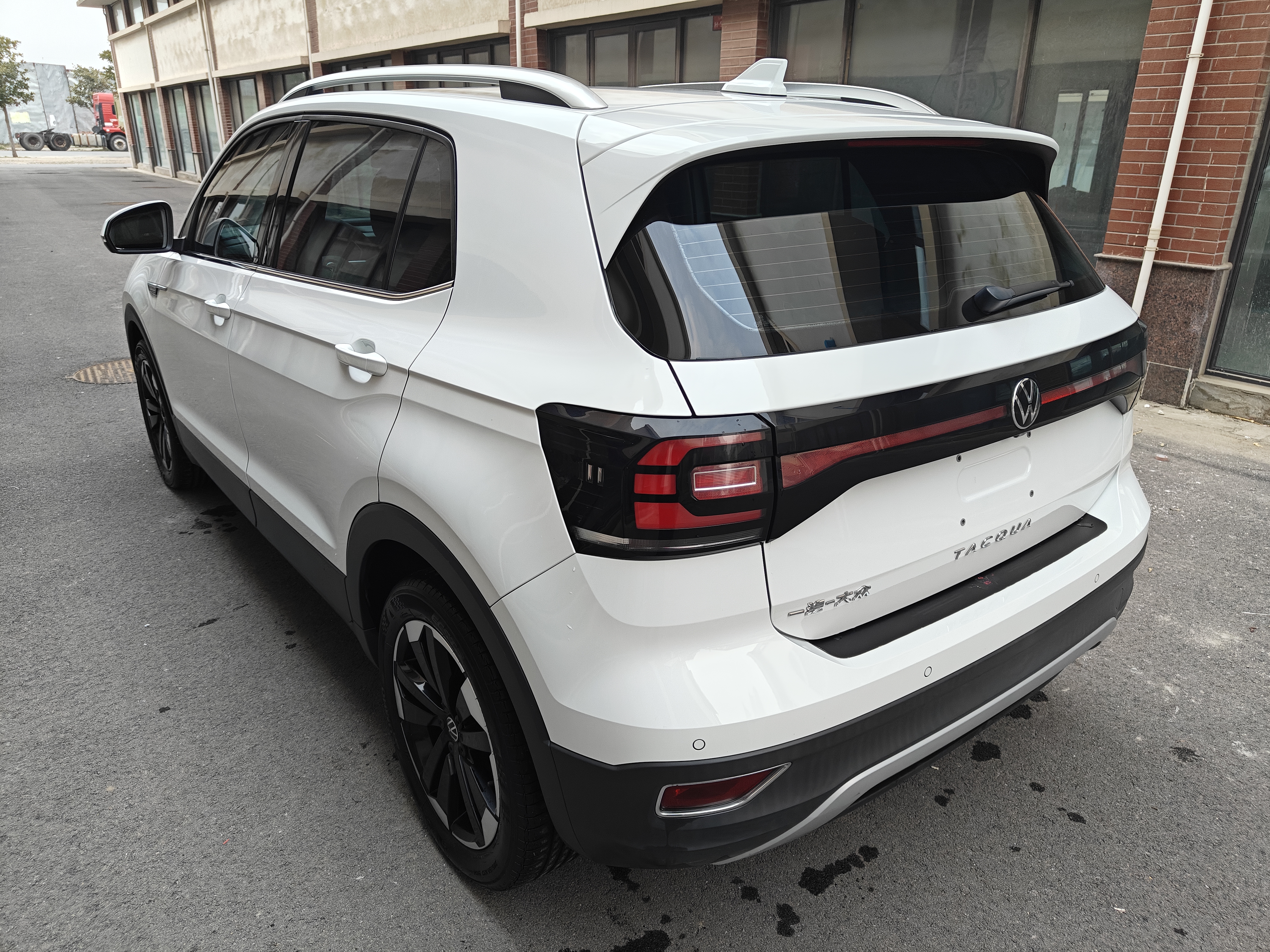 Volkswagen Tacqua 2021 car image #6