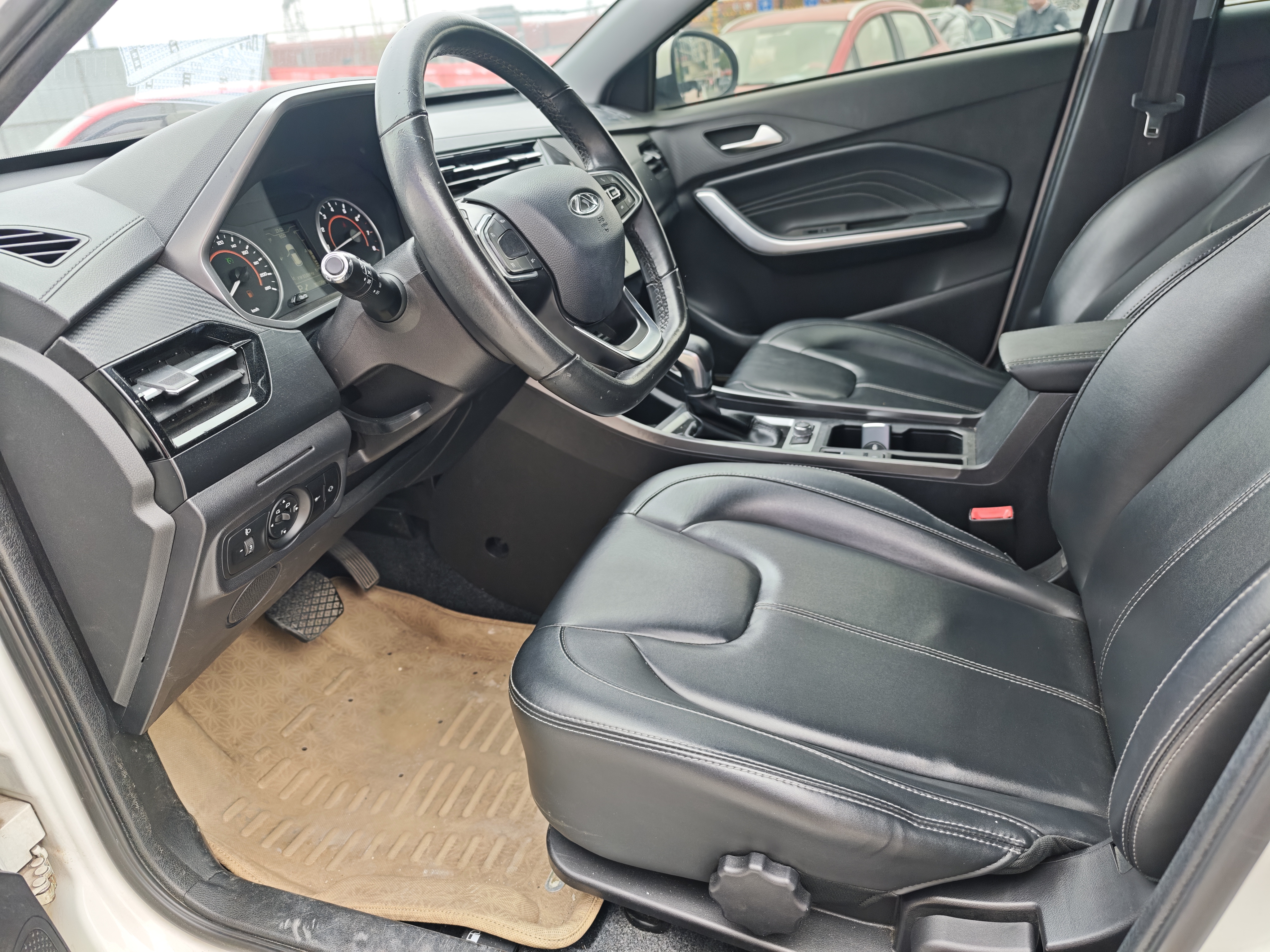 Chery Tiggo 3x 2020 immagine di auto #6