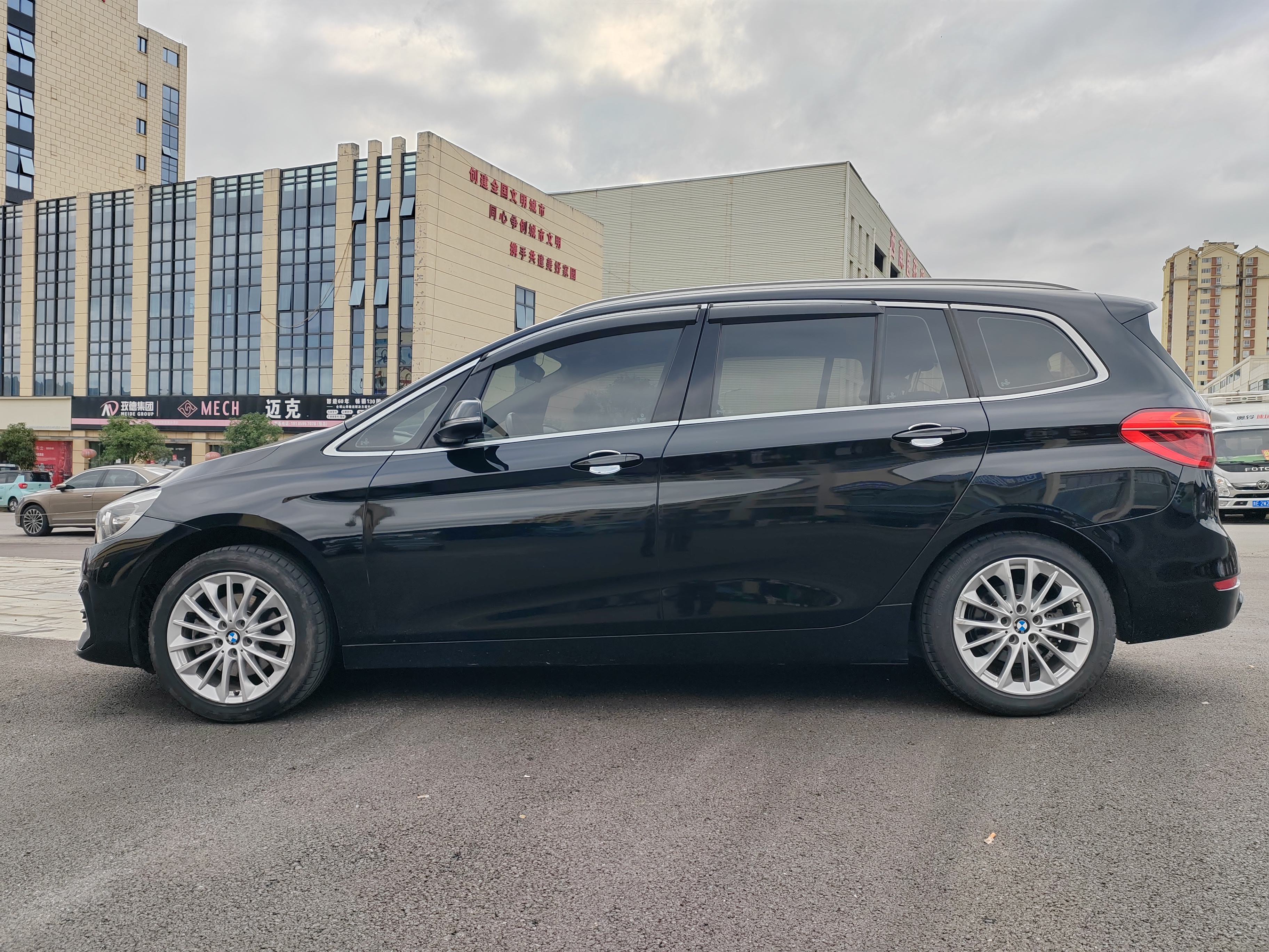 BMW 2 Series Gran Tourer 2019 #6 BMW 2 Series Gran Tourer 2019 car image #6