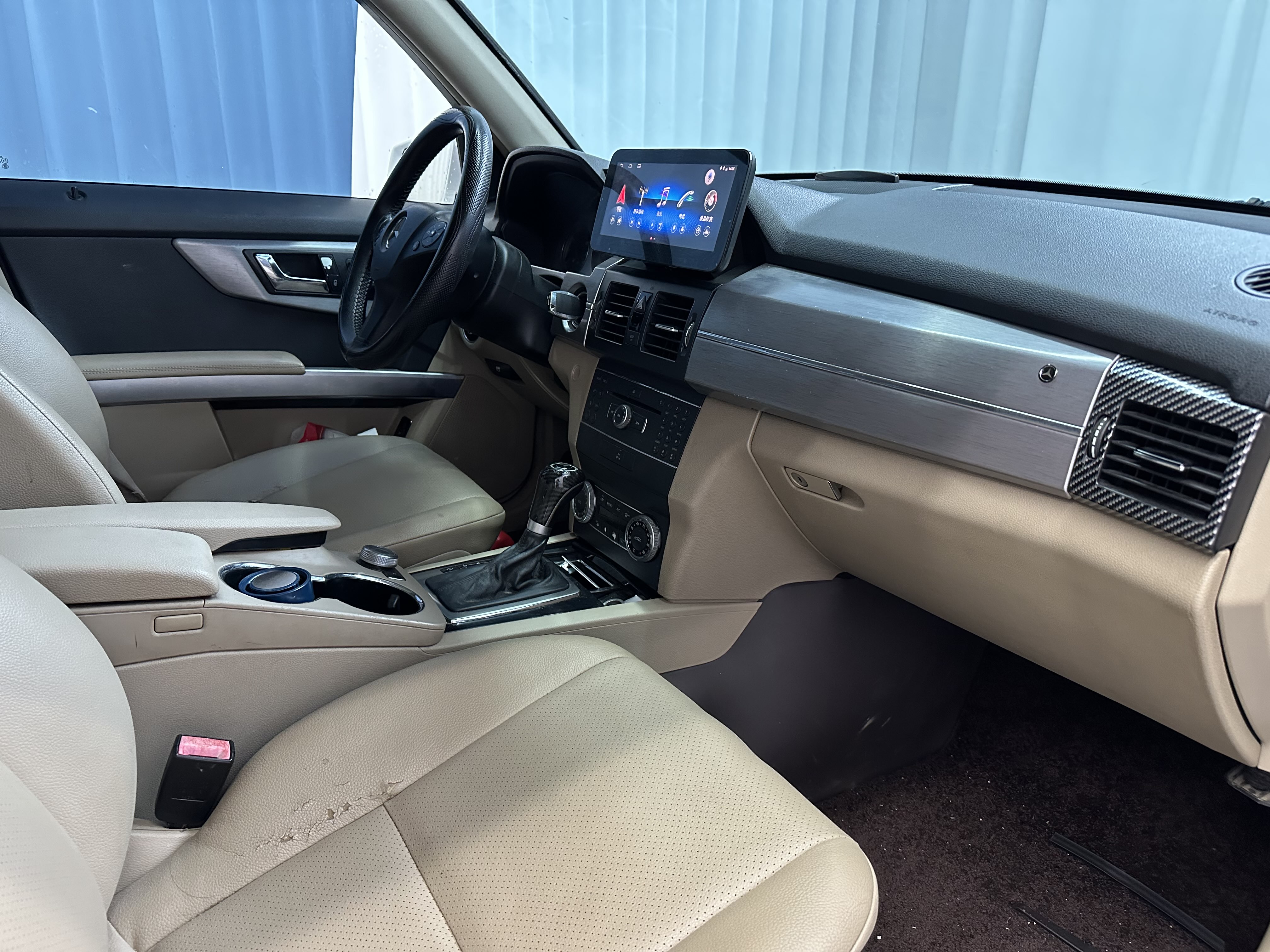 Mercedes-Benz GLK Class (Imported) 2010 #6 Mercedes-Benz GLK Class (Imported) 2010 car image #6