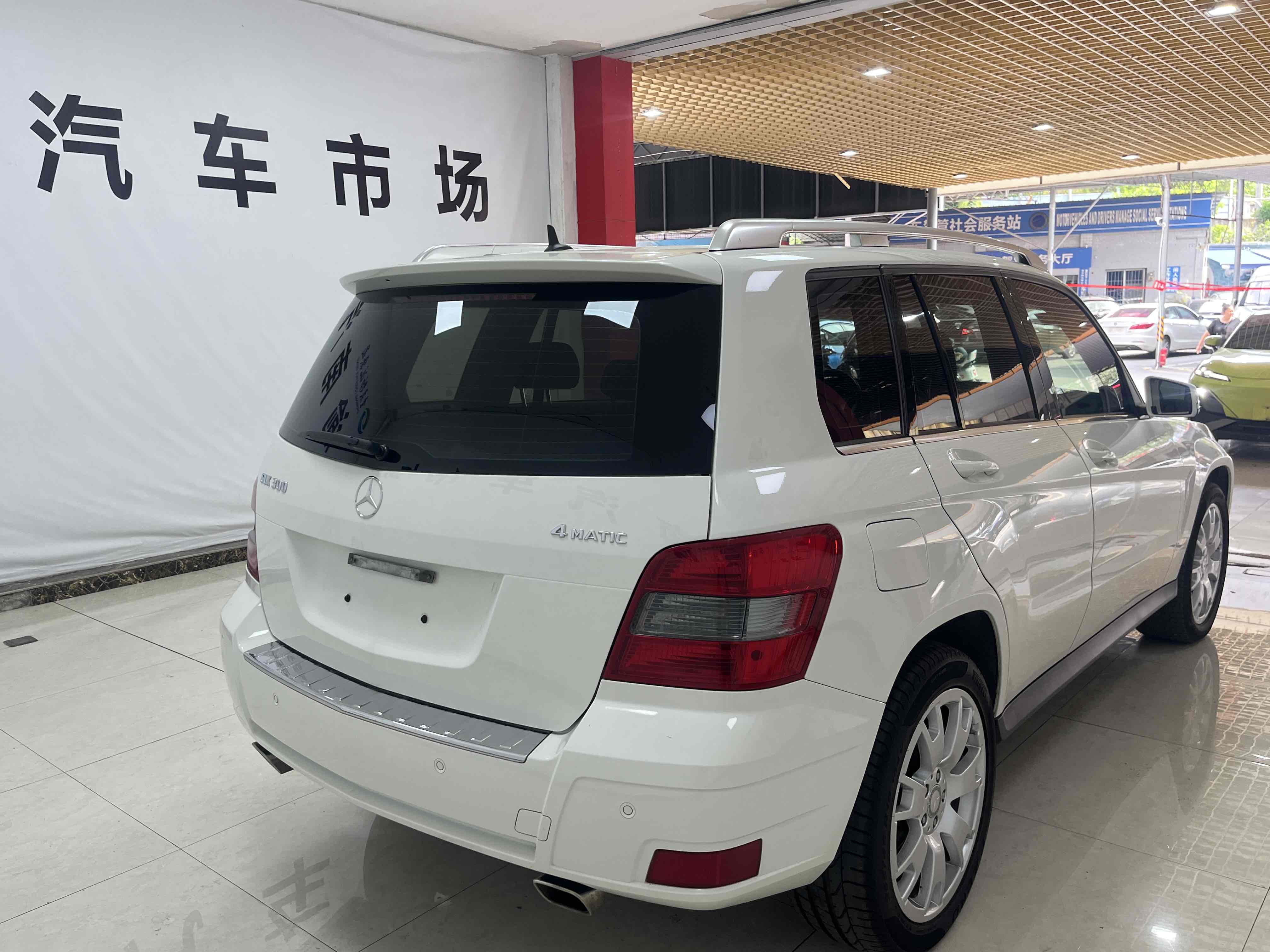 Mercedes-Benz GLK Class (Imported) 2012 #6 Mercedes-Benz GLK Class (Imported) 2012 car image #6