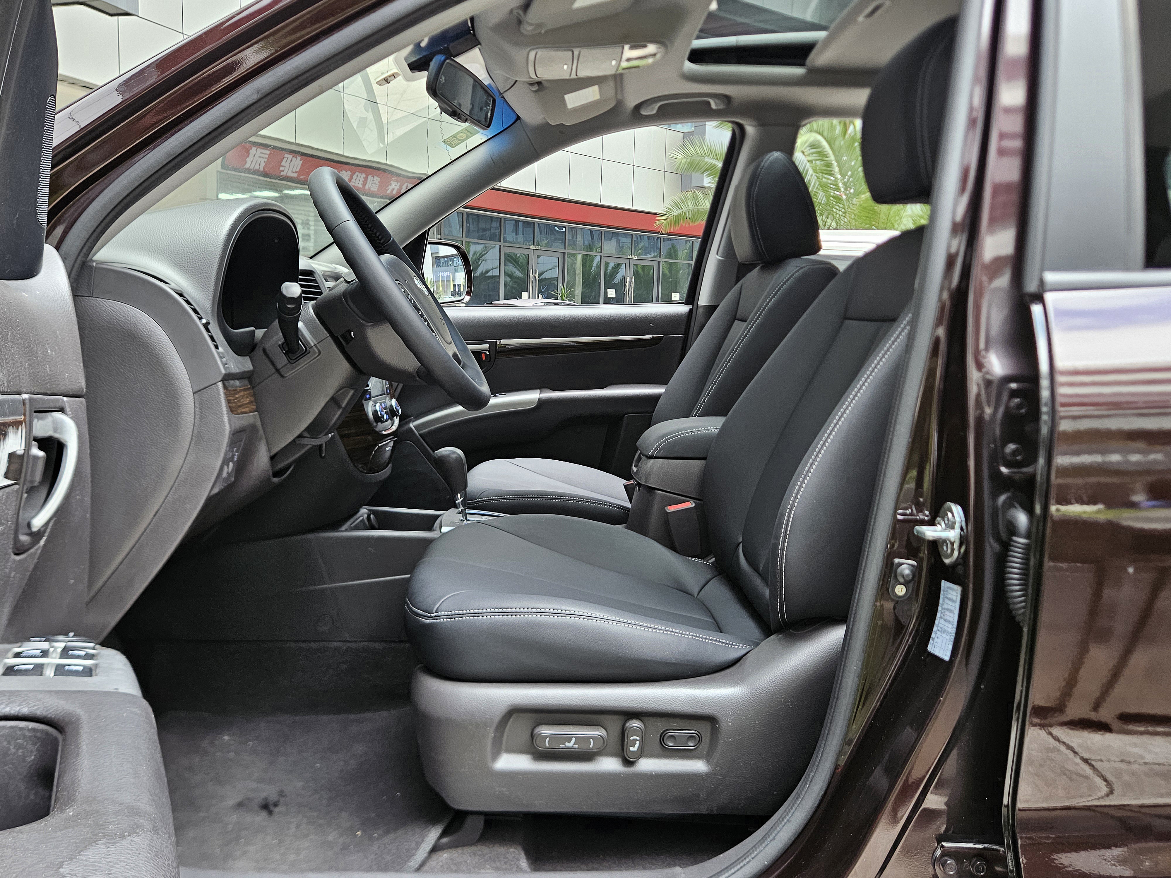 Hyundai Santa Fe Classic 2011 #6 Hyundai Santa Fe Classic 2011 car image #6