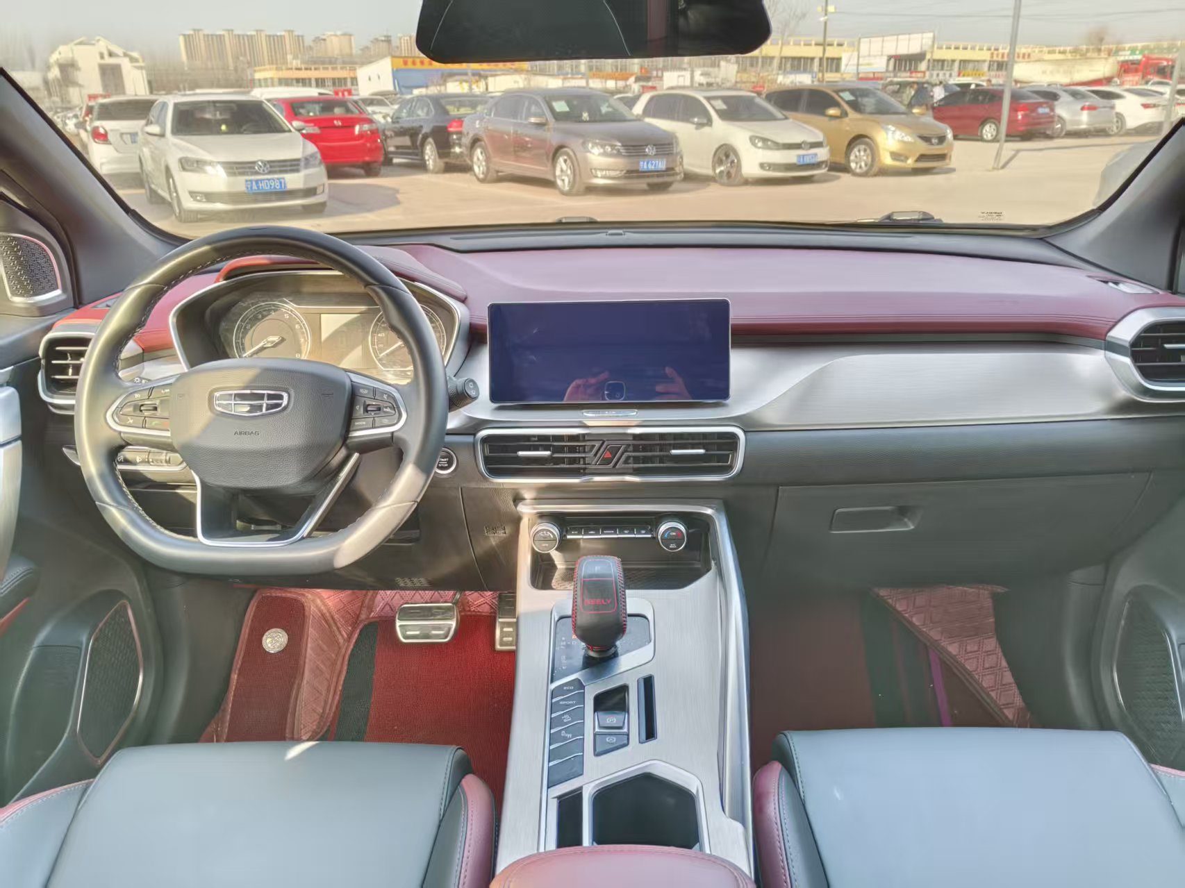 GEELY Coolray 2021 car image #6