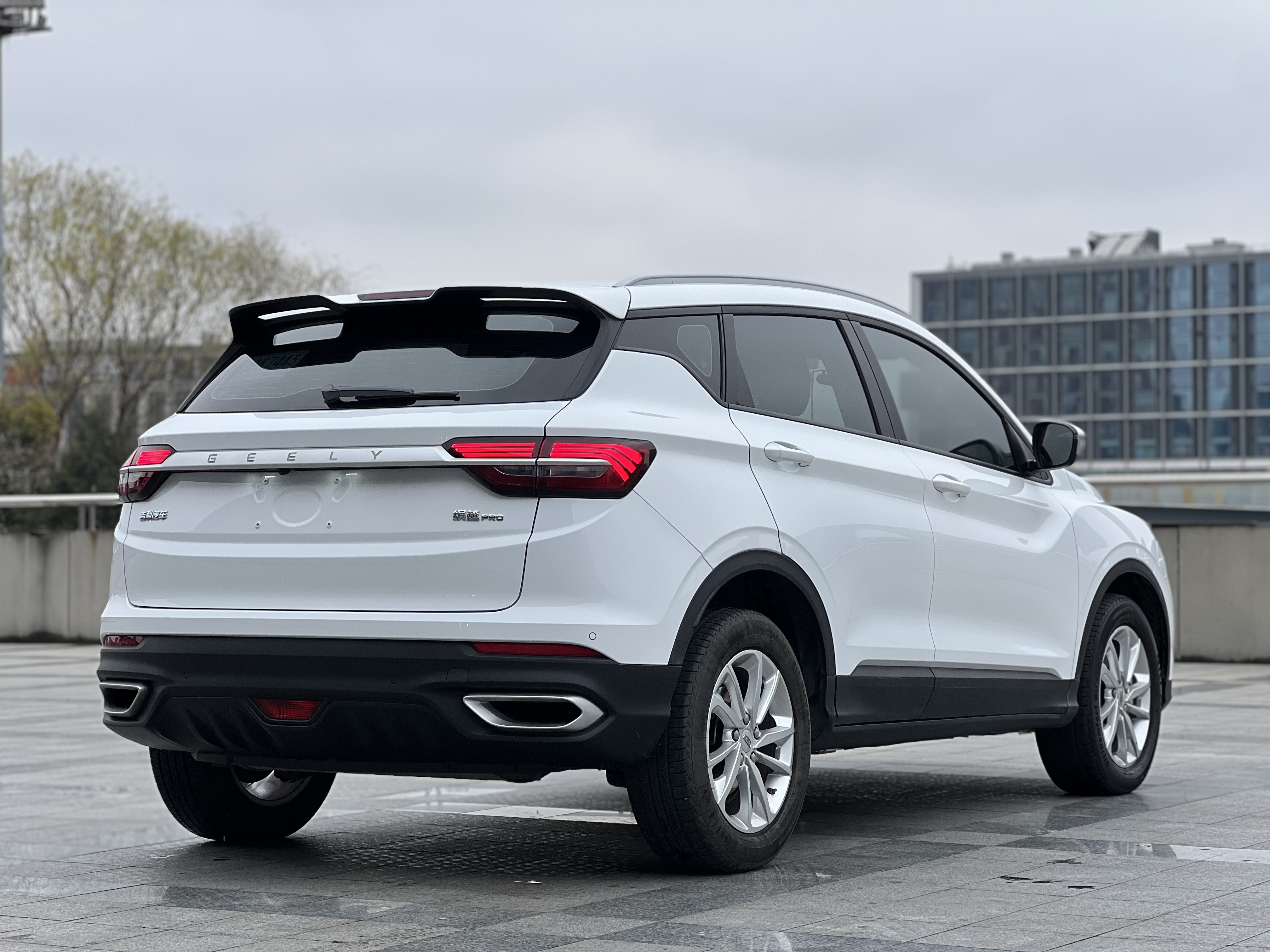 GEELY Coolray 2020 car image #6